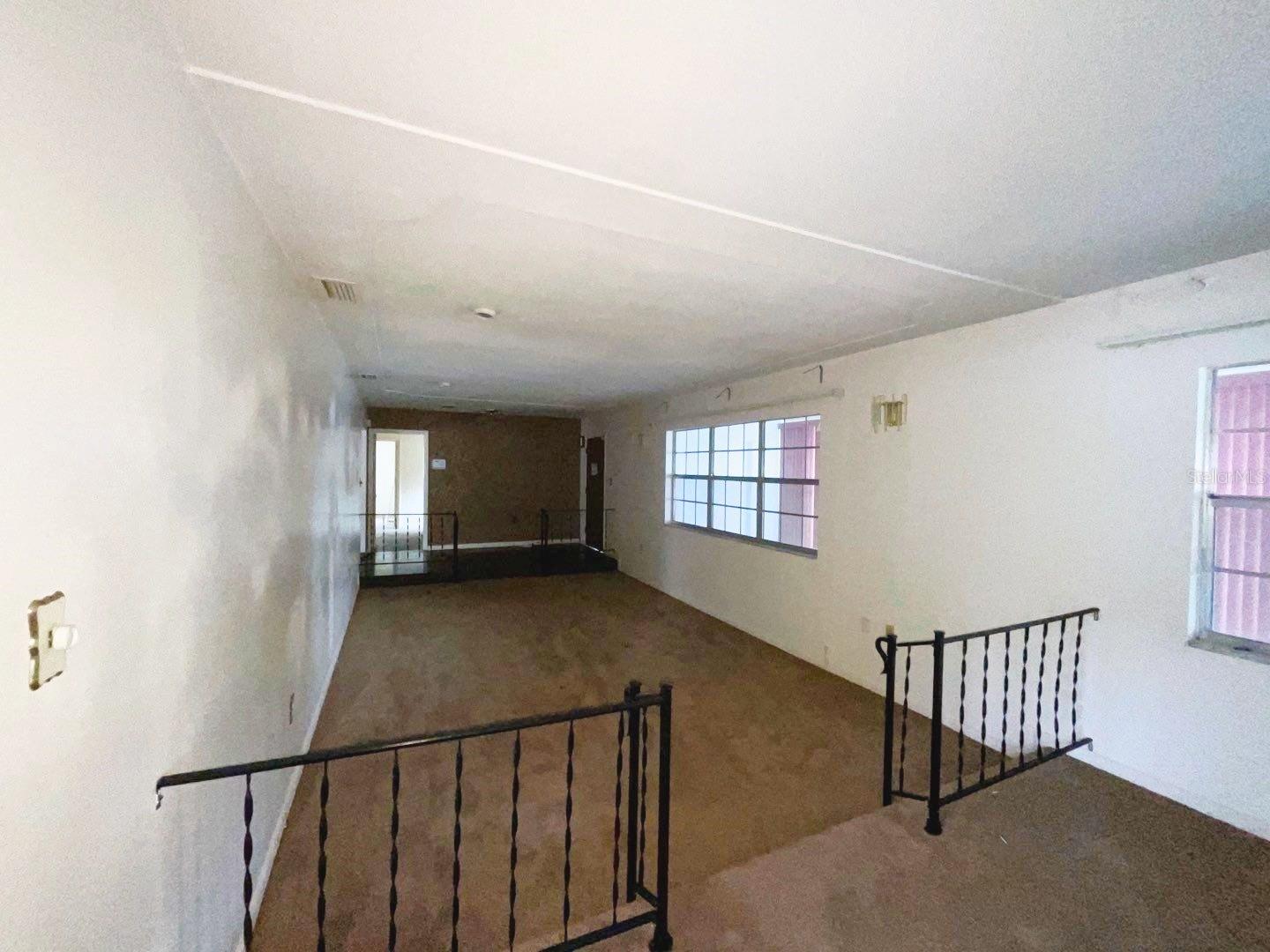 603 Ocala, Umatilla, FL 32784