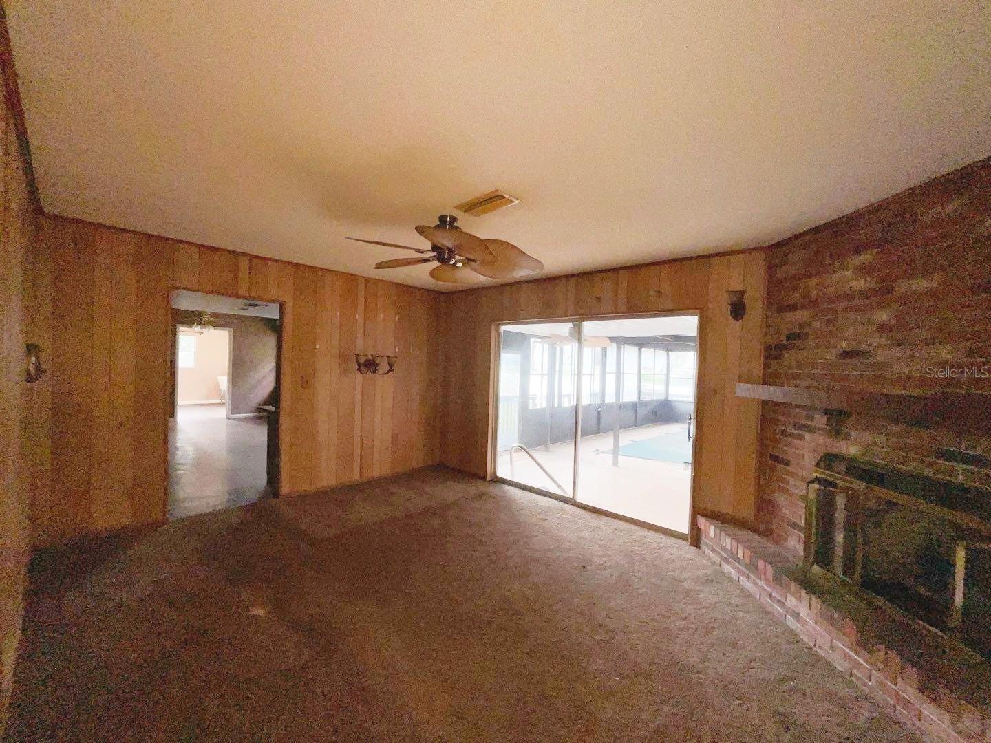 603 Ocala, Umatilla, FL 32784