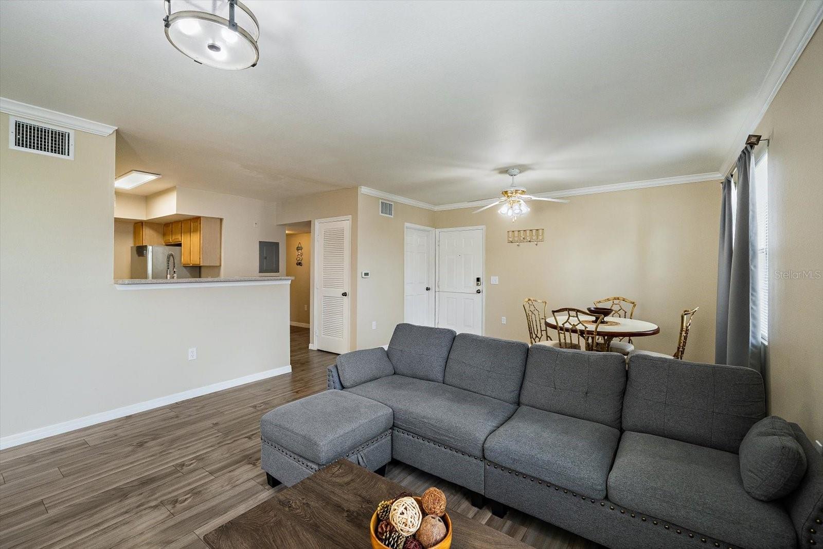 1010 Villagio Unit 104, Sarasota, FL 34237