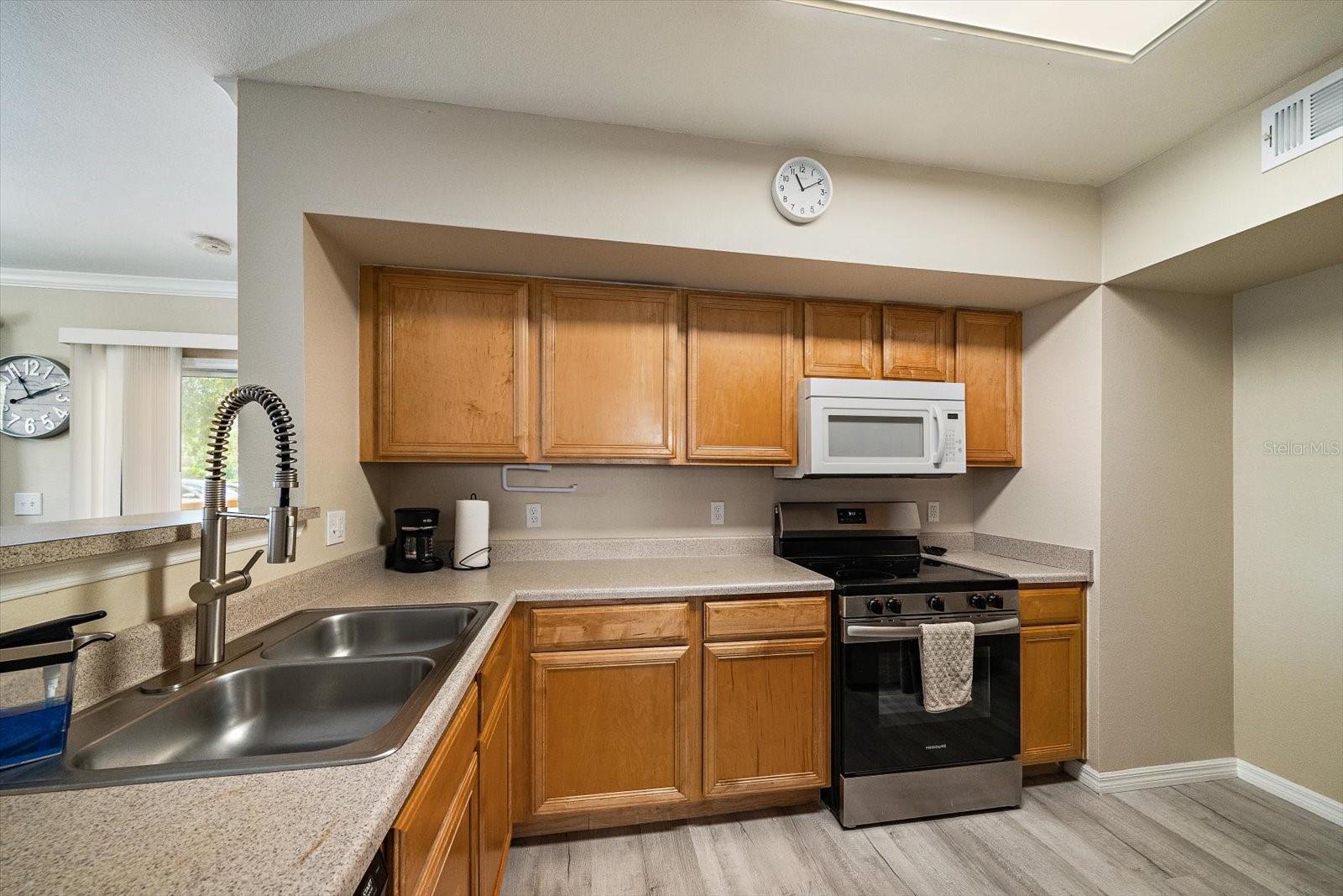 1010 Villagio Unit 104, Sarasota, FL 34237