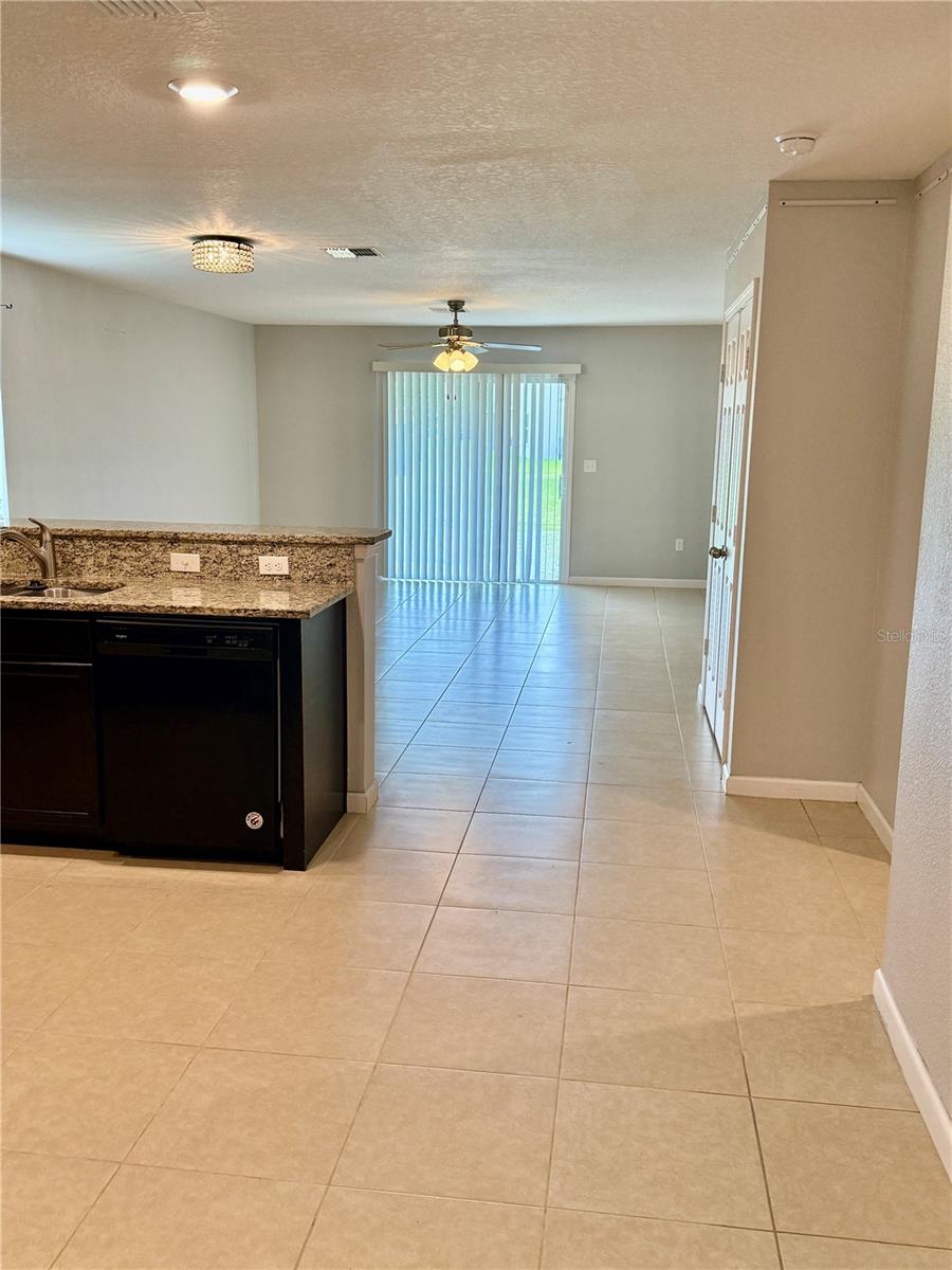 8690 Lake George, Macclenny, FL 32063