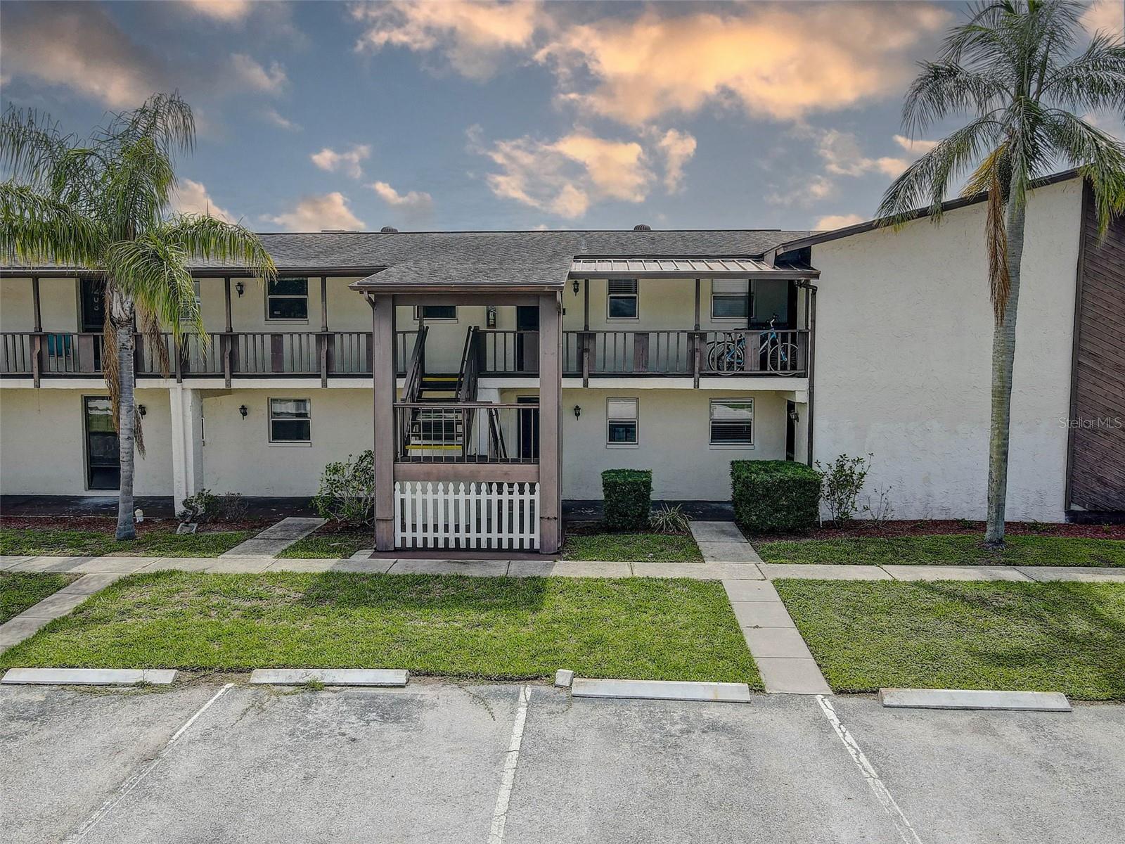 8440 Old Post Unit 104, Port Richey, FL 34668