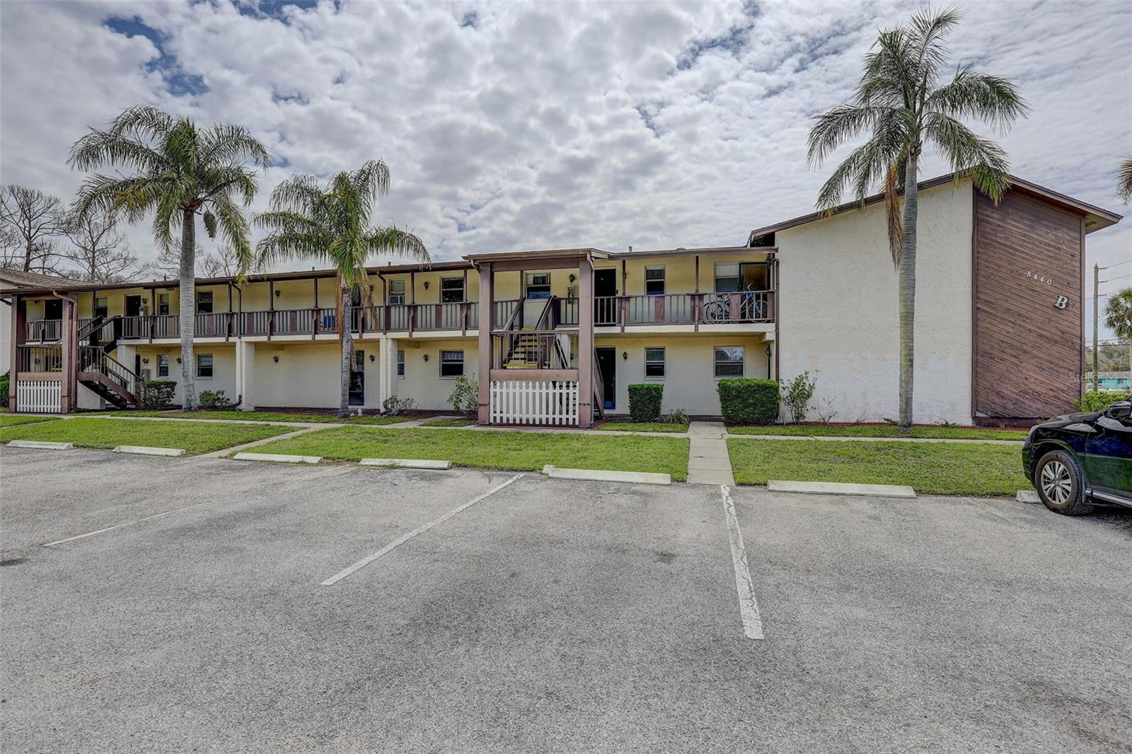 8440 Old Post Unit 104, Port Richey, FL 34668