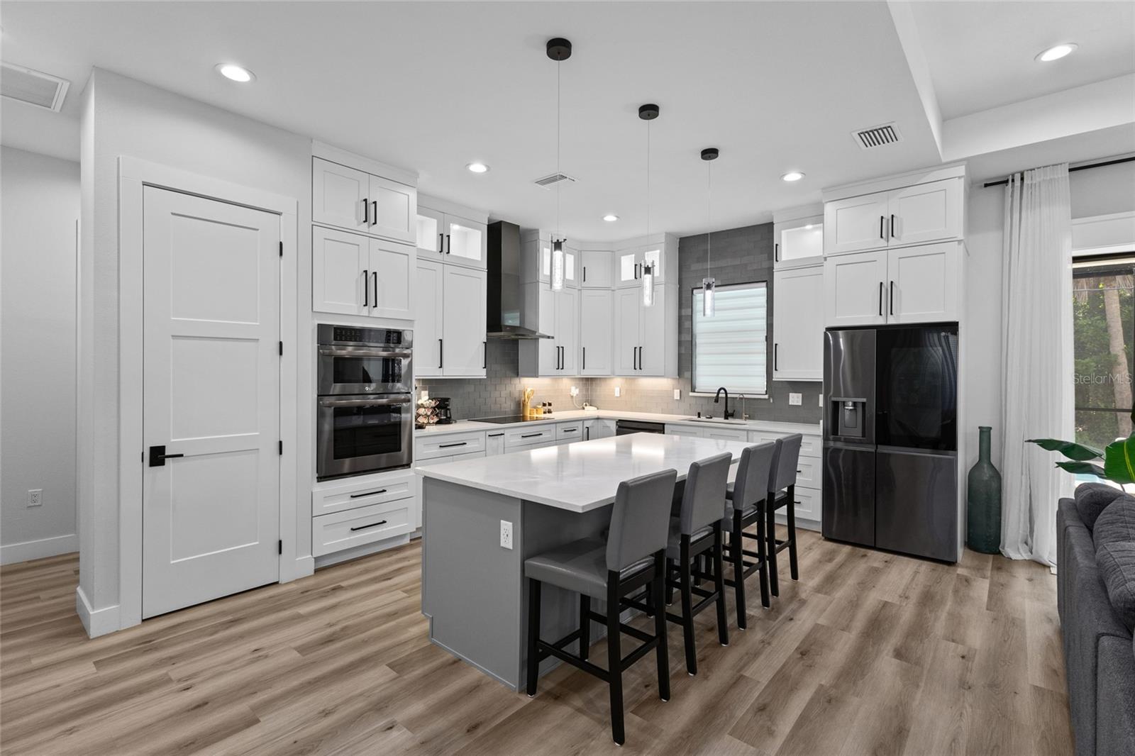 4722 Neptune, Venice, FL 34293