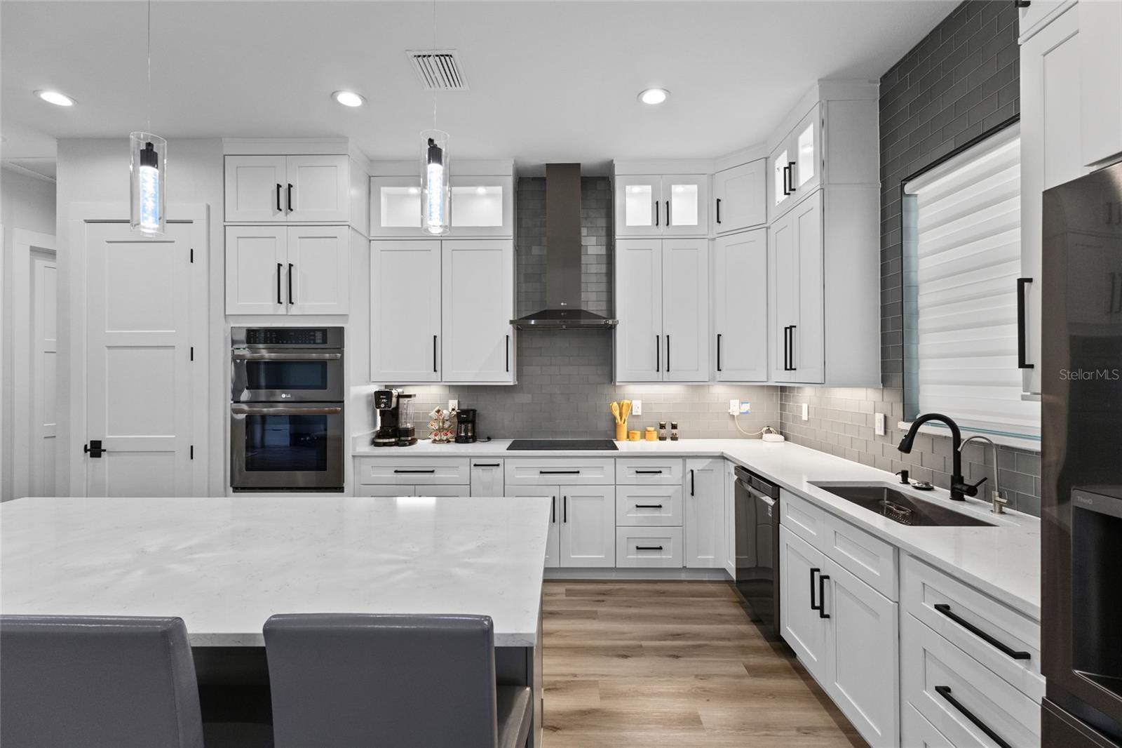 4722 Neptune, Venice, FL 34293