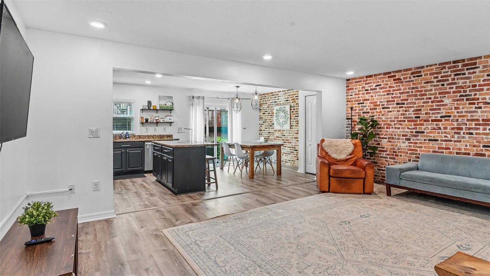 3806 Exeter, Lakeland, FL 33810