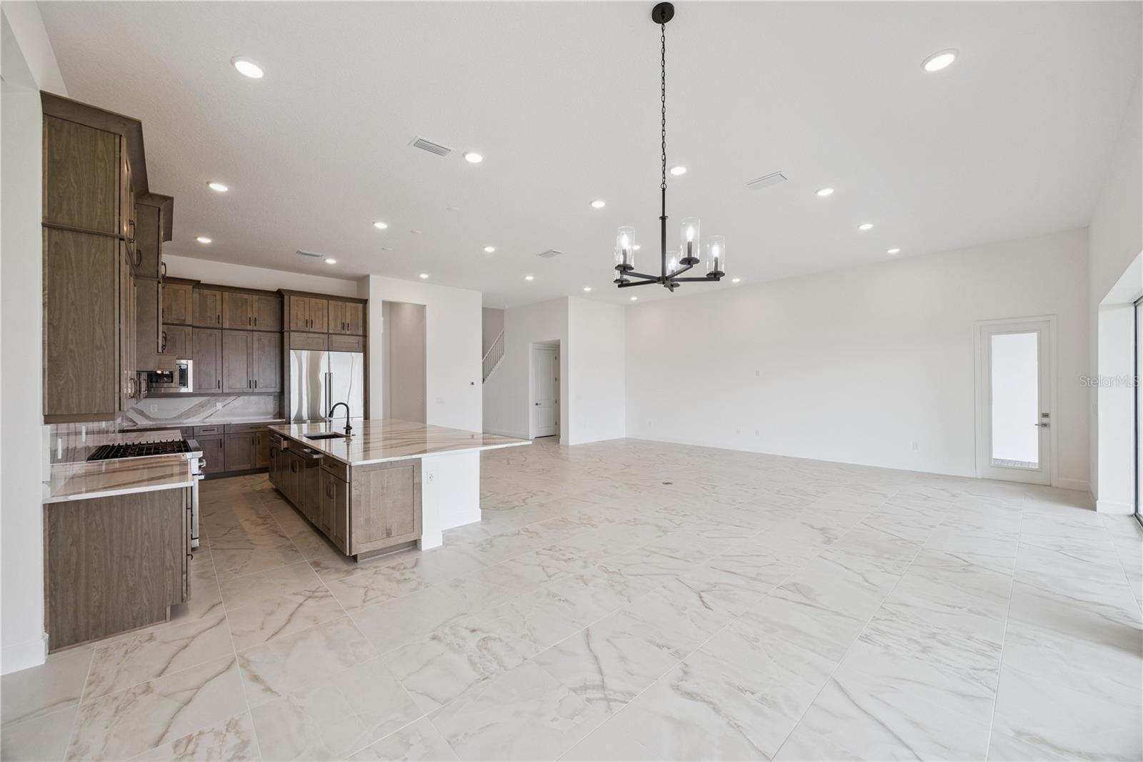 14168 Larkspur Lake, Winter Garden, FL 34787
