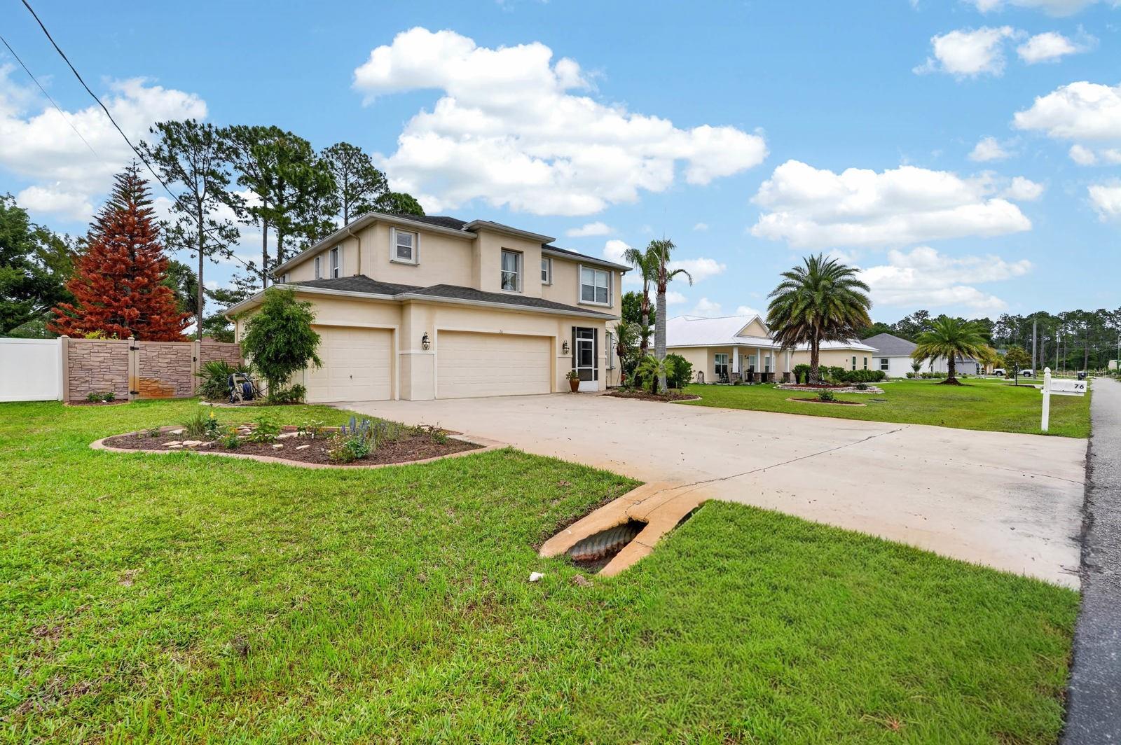 76 Universal, Palm Coast, FL 32164