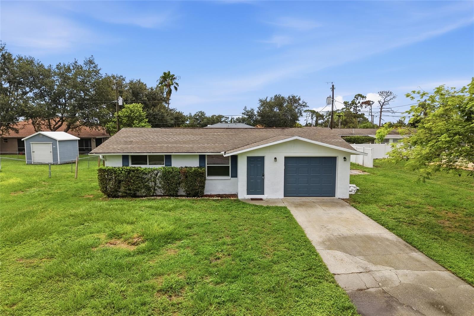 935 Everest, Venice, FL 34293