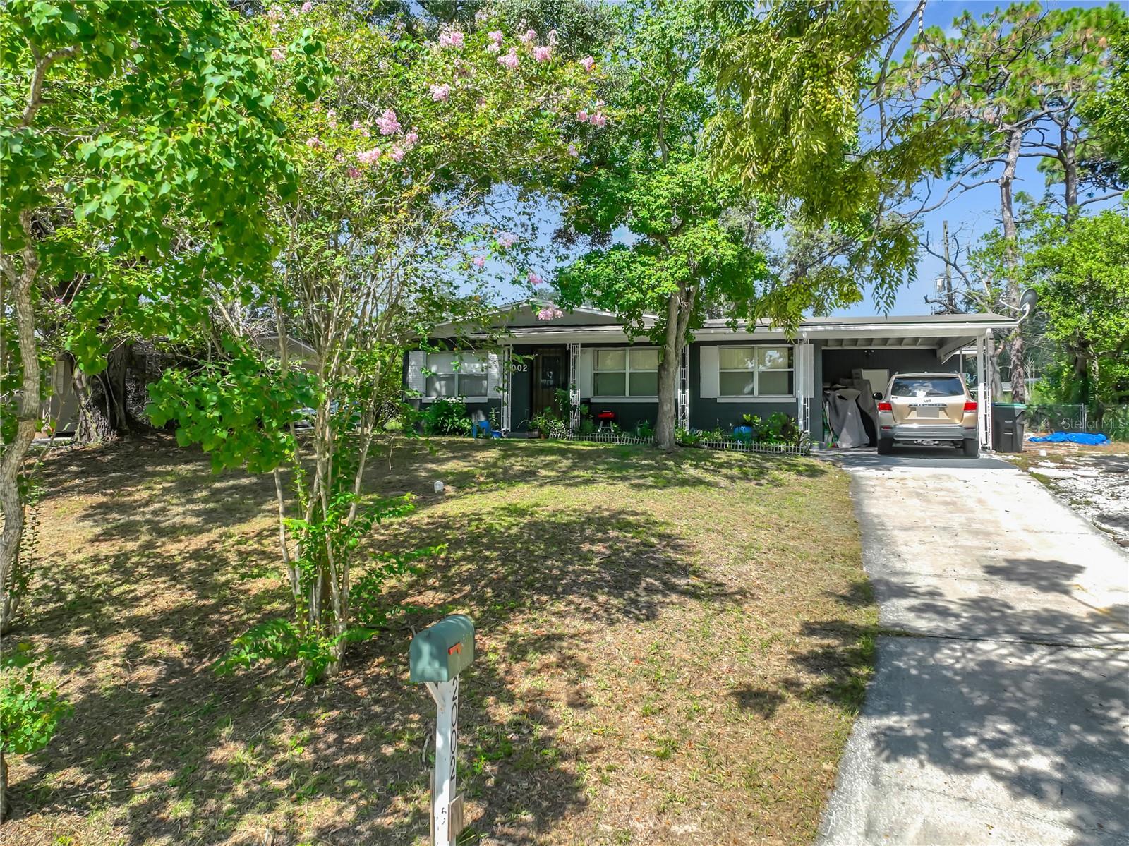 2002 Rockwell, Orlando, FL 32808