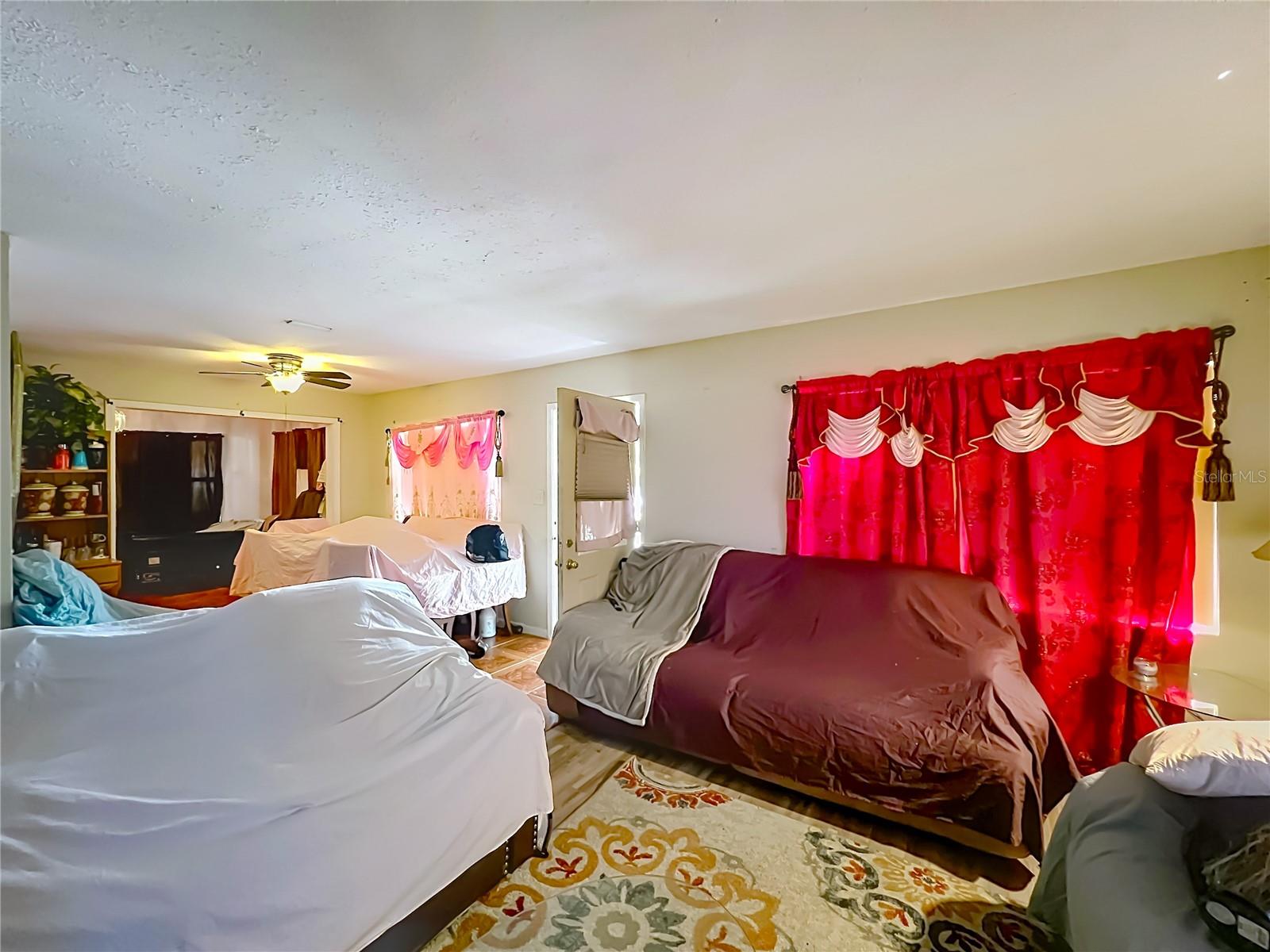 2002 Rockwell, Orlando, FL 32808