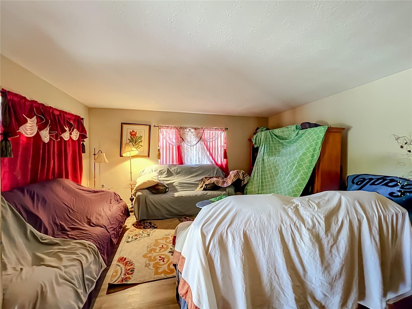 2002 Rockwell, Orlando, FL 32808