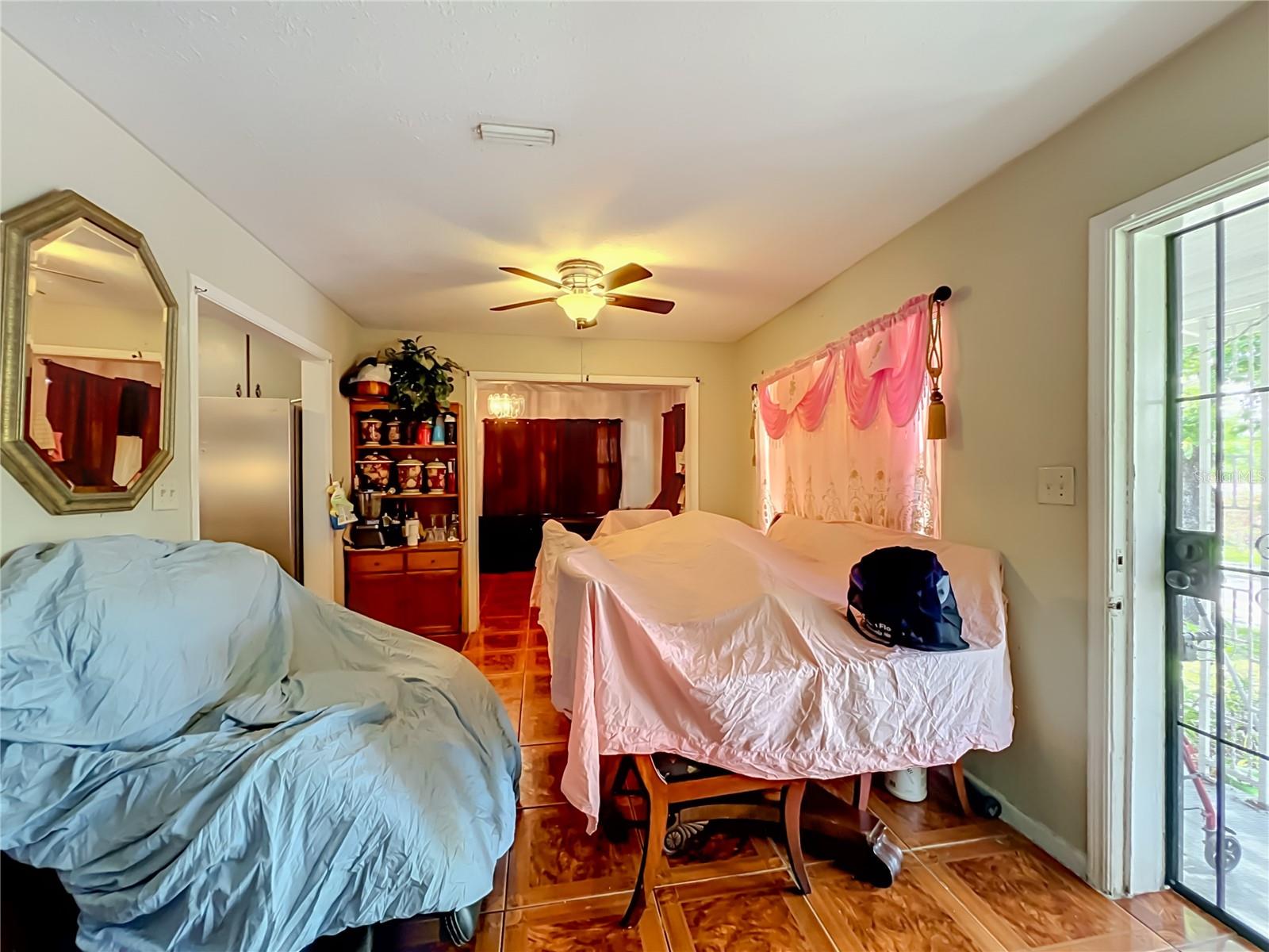 2002 Rockwell, Orlando, FL 32808