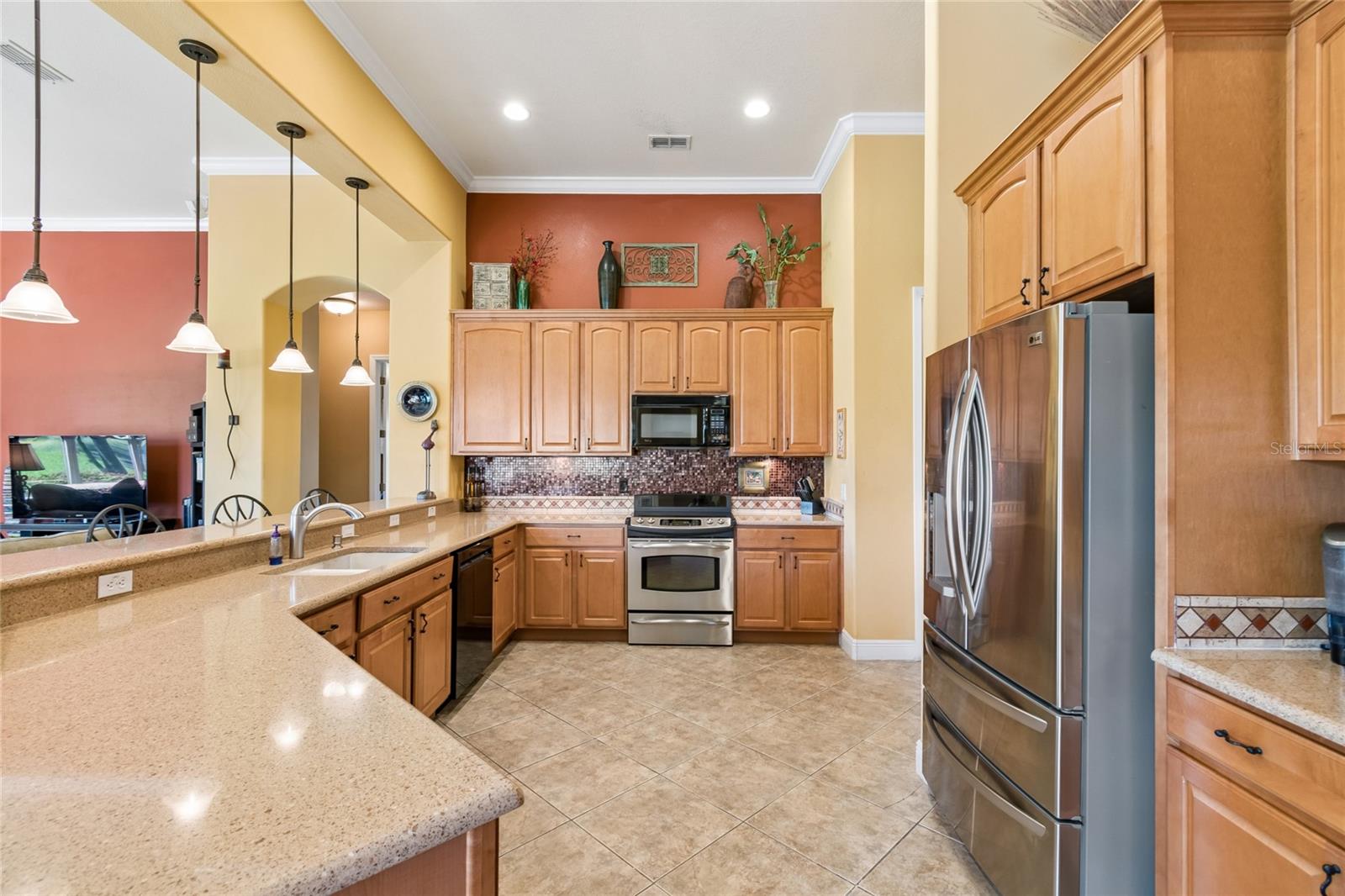 501 Montage Ln, Poinciana, FL 34759