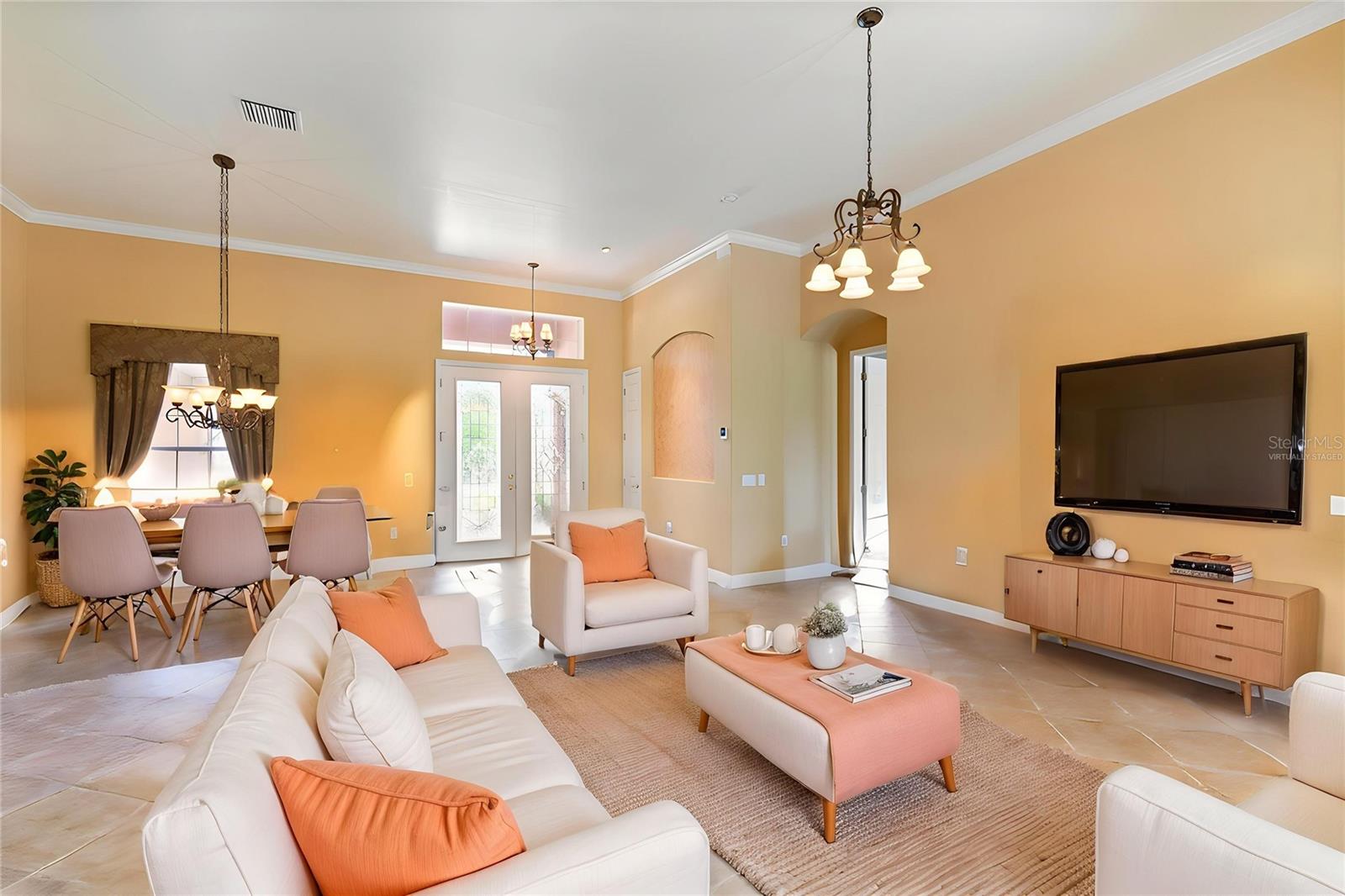 501 Montage Ln, Poinciana, FL 34759