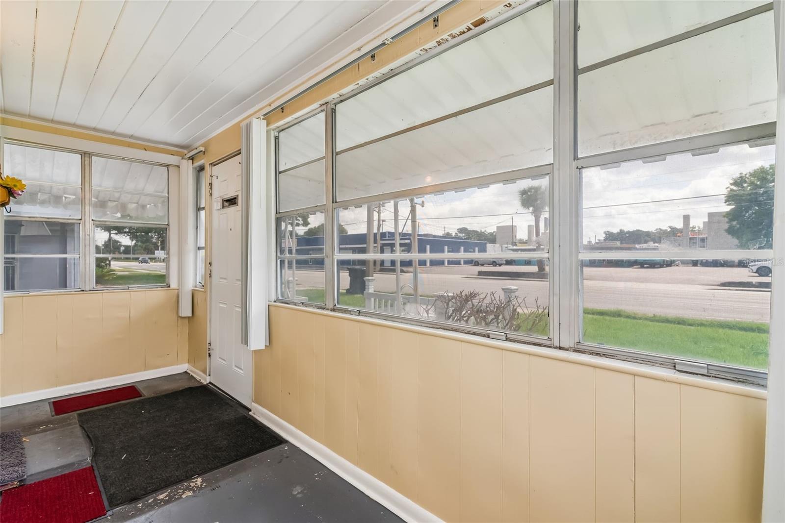 918 Goldwyn, Orlando, FL 32805