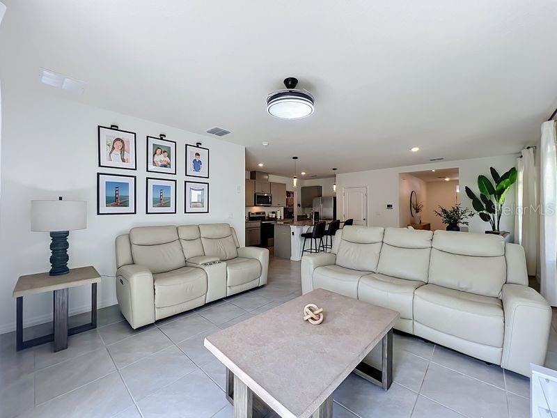 1157 Cascades, Davenport, FL 33837