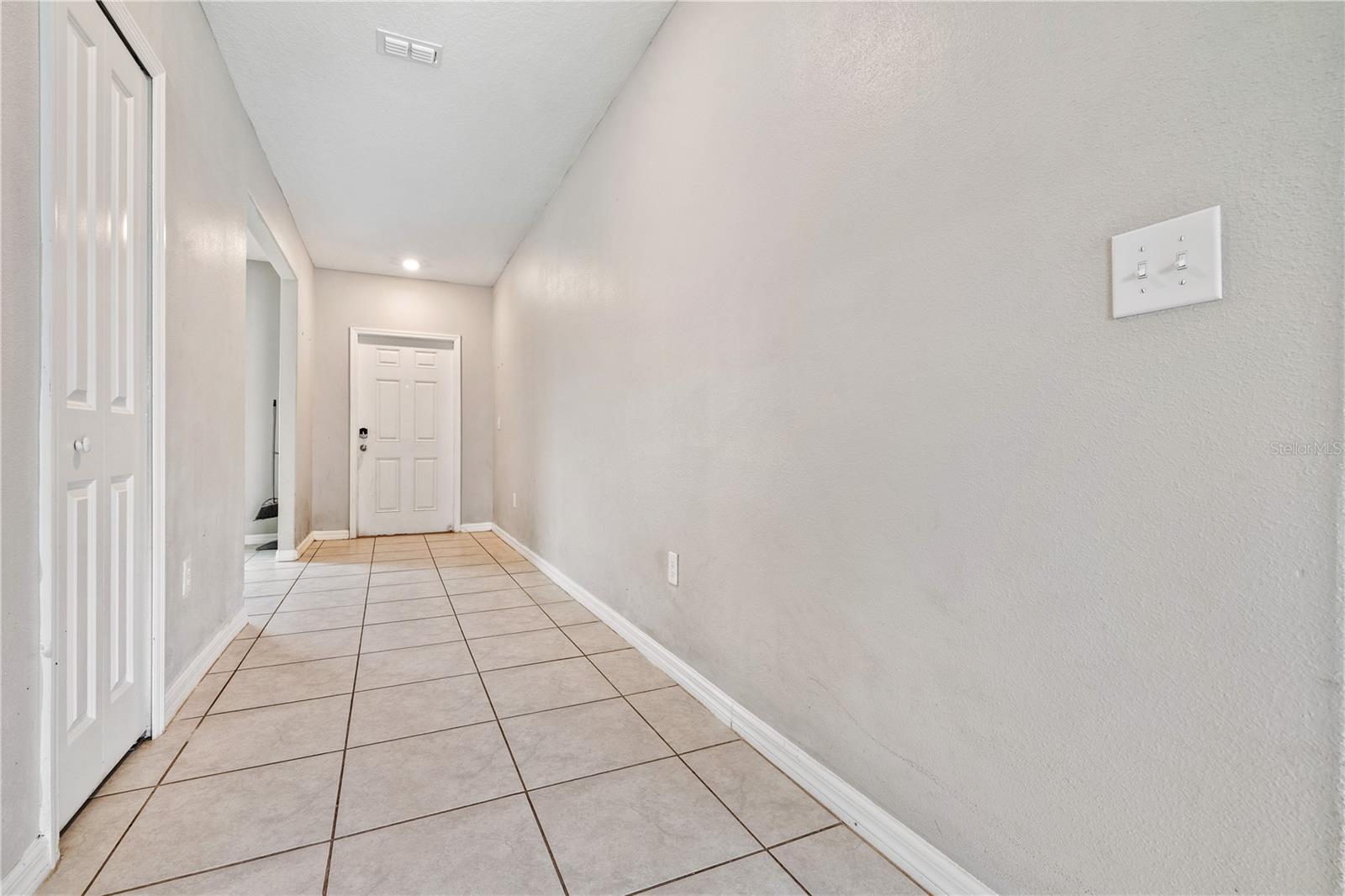 9413 Channing Hill, Ruskin, FL 33573