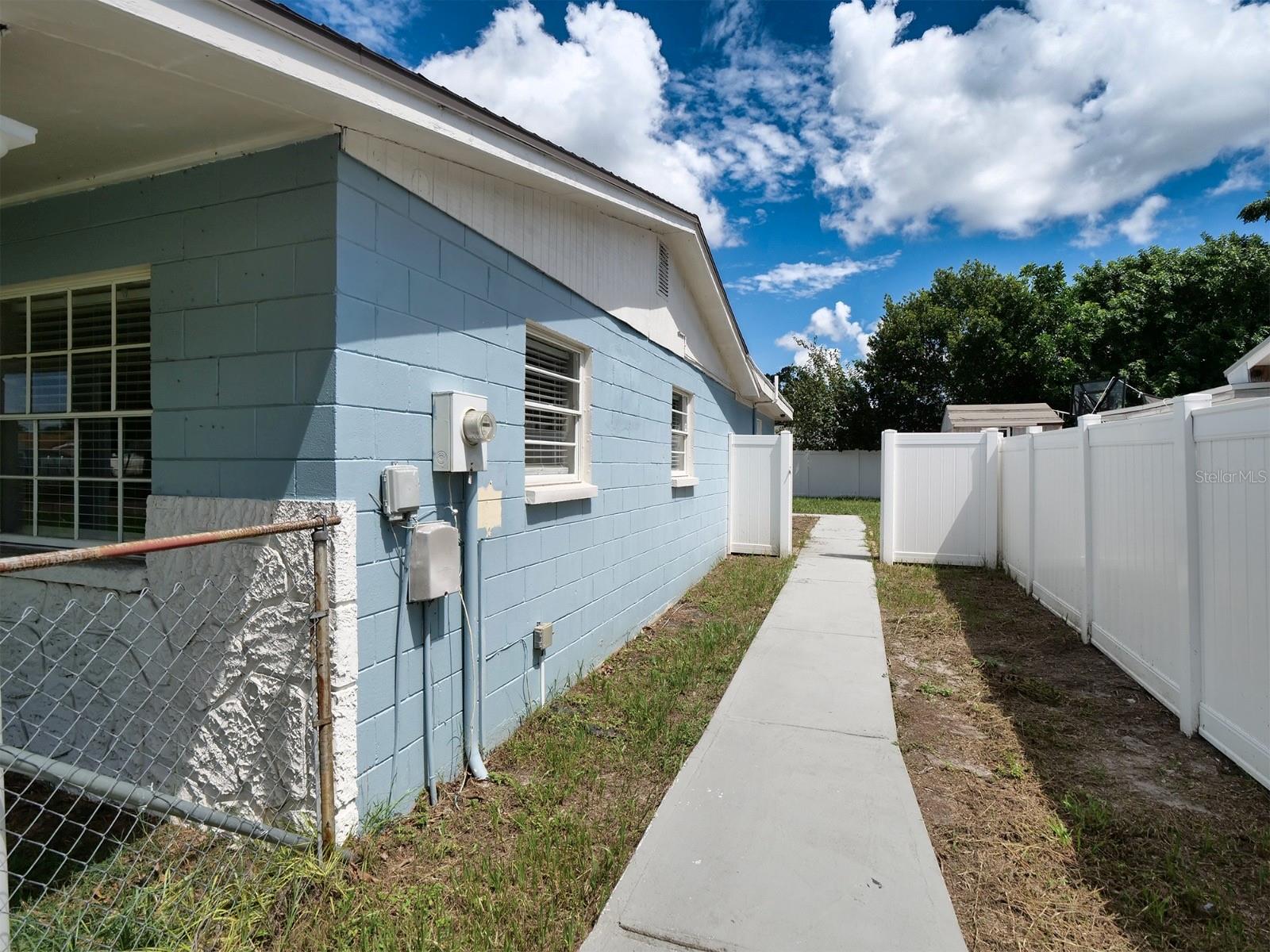 7018 Glenview, Tampa, FL 33619