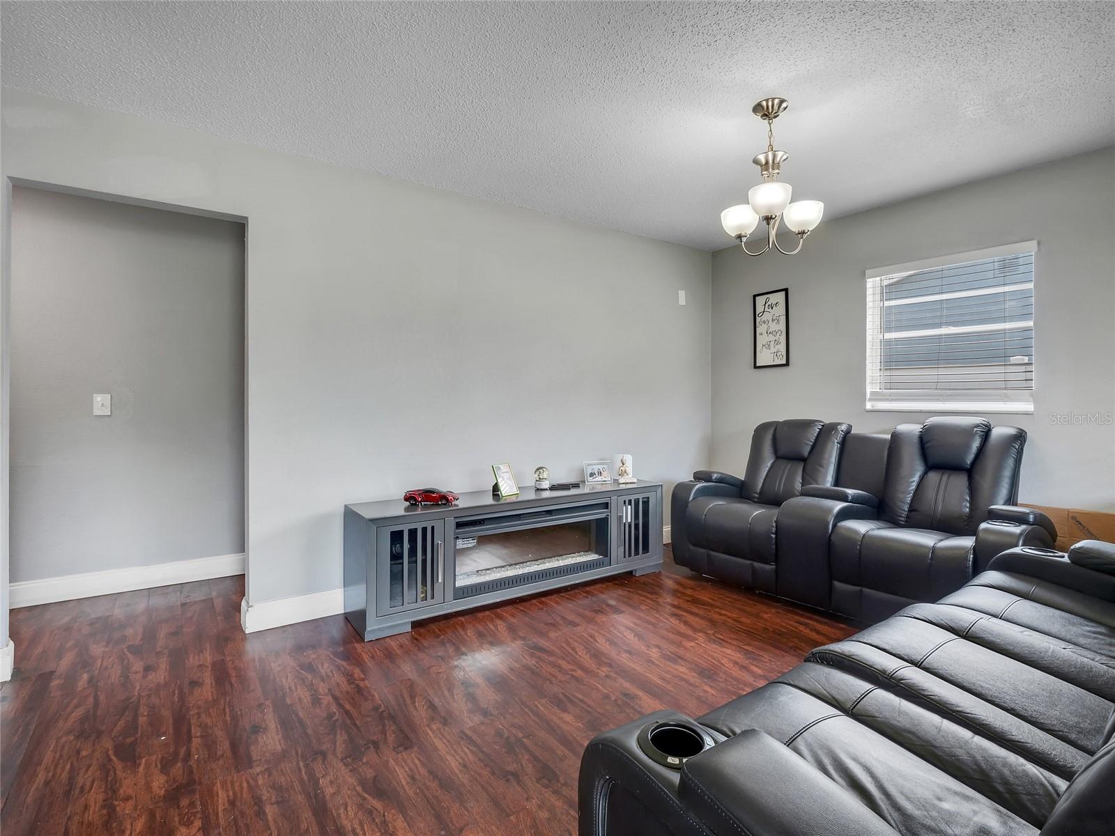 7018 Glenview, Tampa, FL 33619