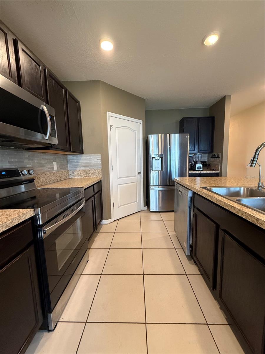 1876 Cassidy Knoll, Kissimmee, FL 34744