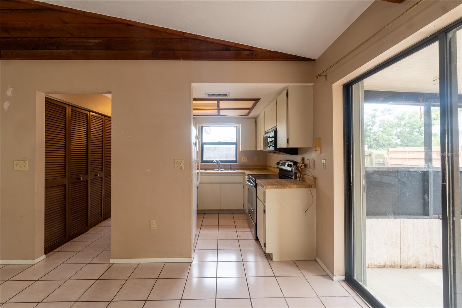 2227 Benson, Sarasota, FL 34231