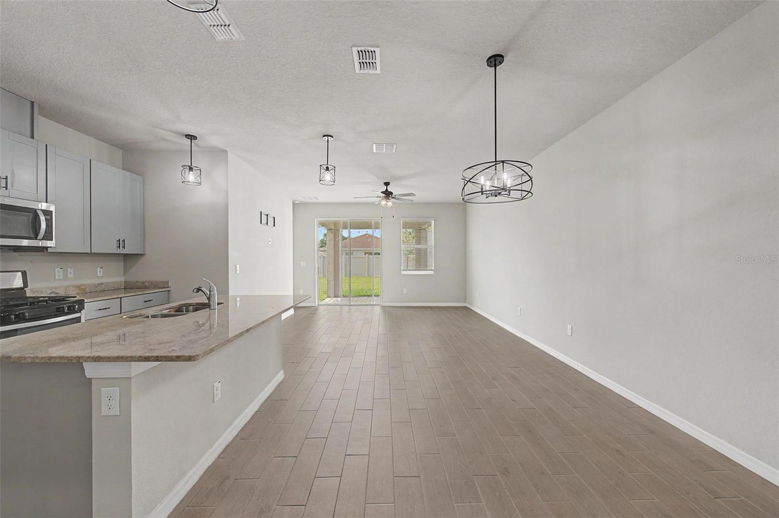 5435 Bungalow Grove, Palmetto, FL 34221