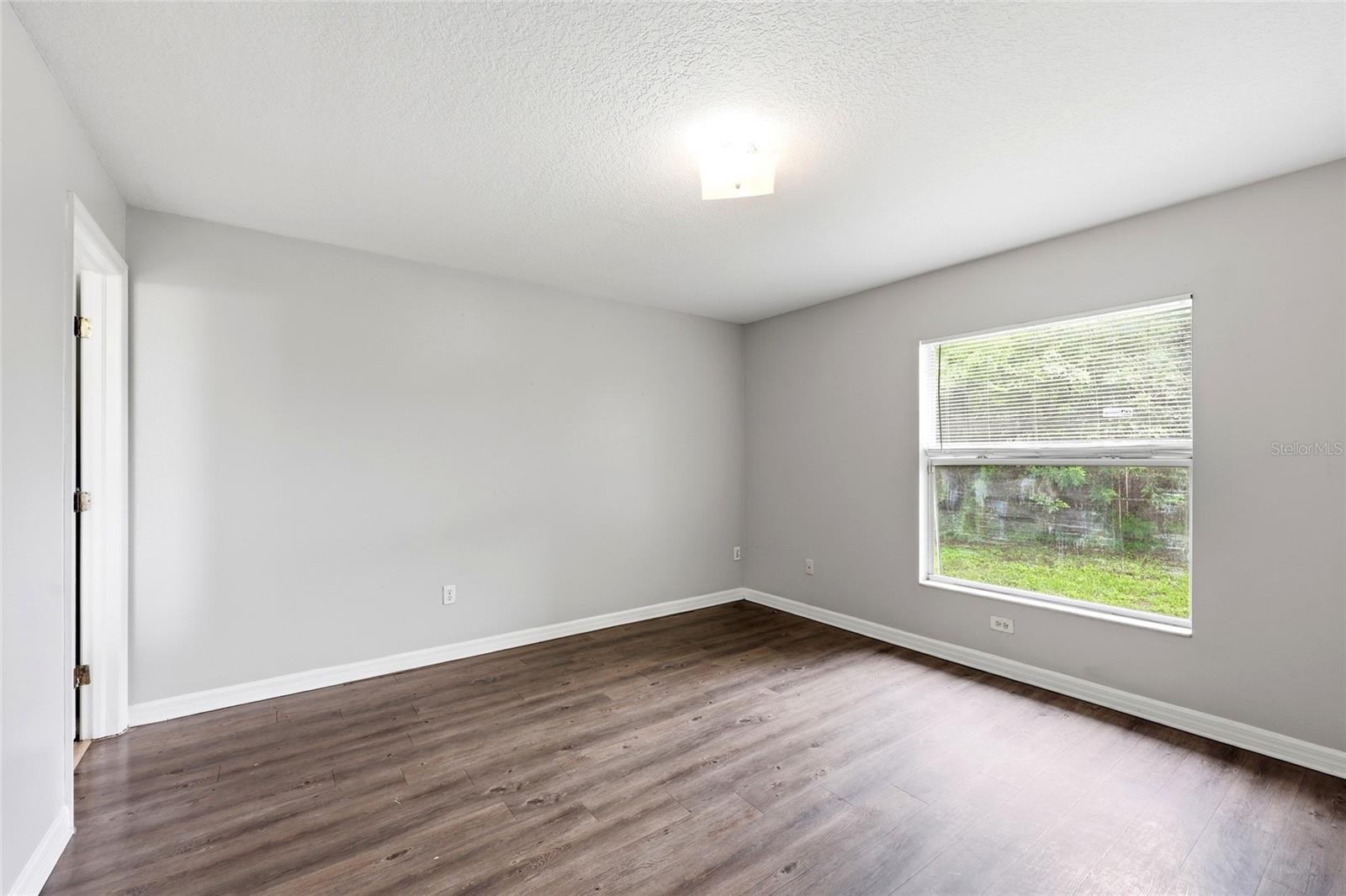 2214 19th, Tampa, FL 33605