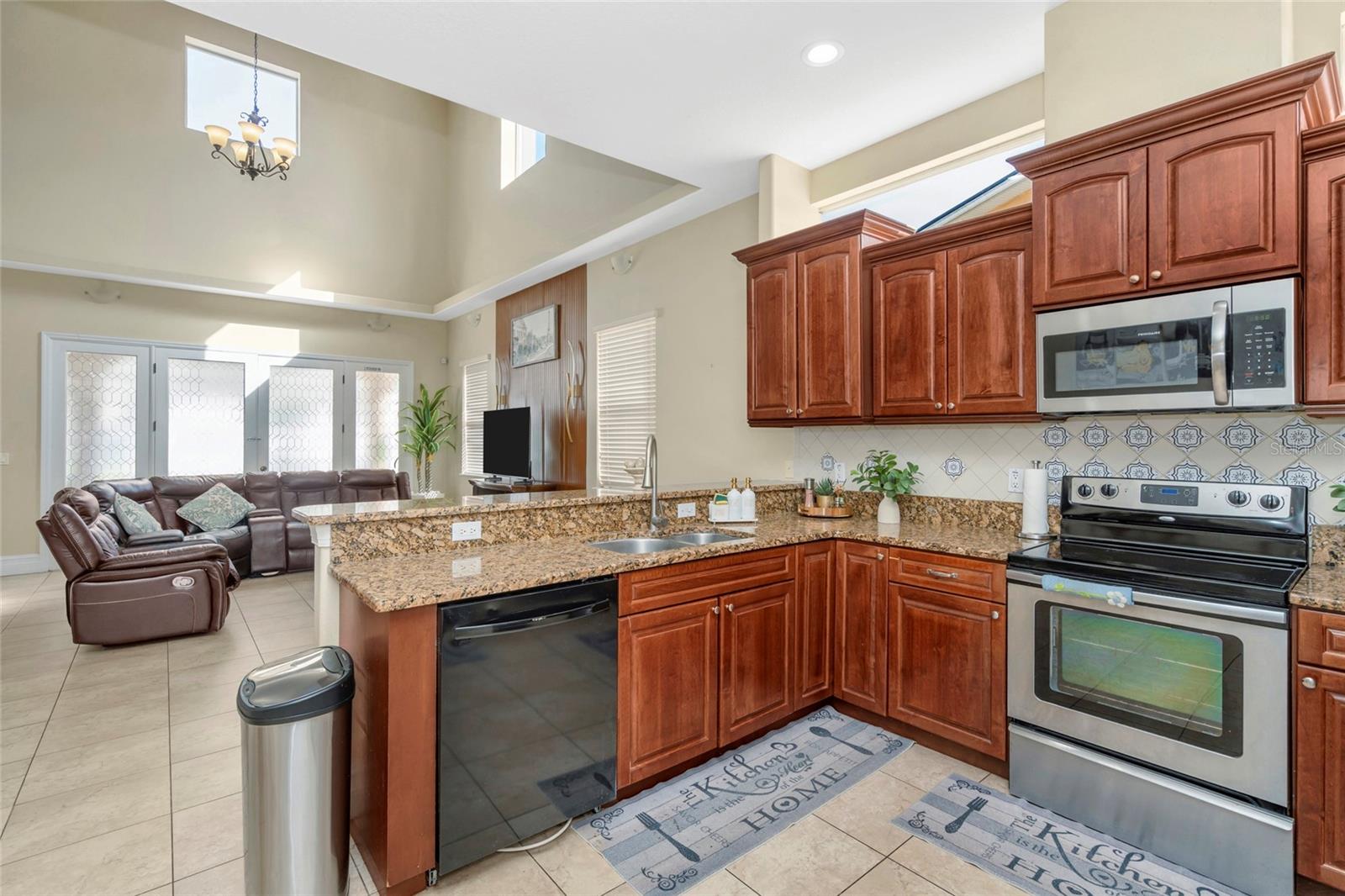 10806 Perez, Tampa, FL 33618