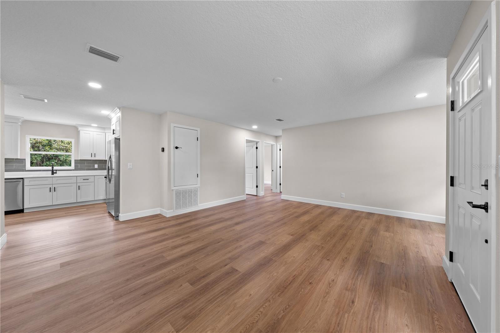4279 Henry J Ave, St Cloud, FL 34772