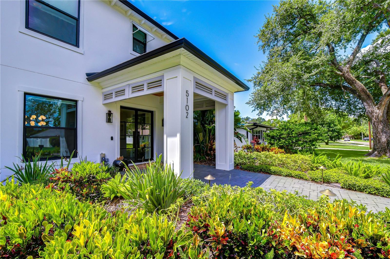 5102 Cleveland, Tampa, FL 33609