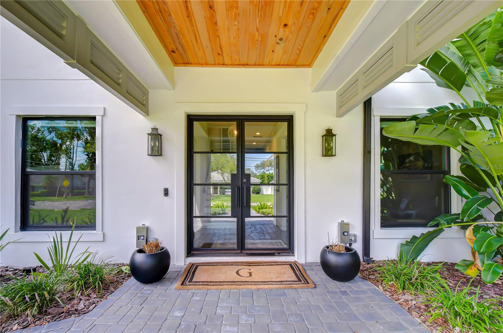 5102 Cleveland, Tampa, FL 33609