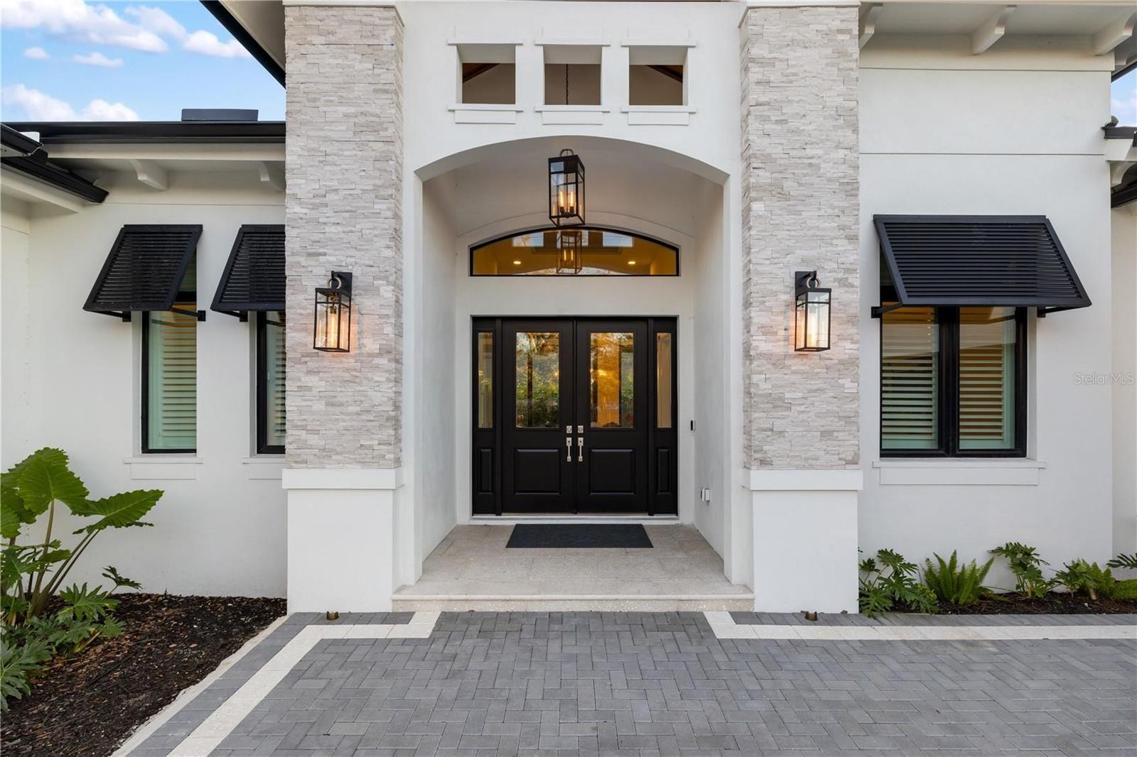 1800 Webber, Sarasota, FL 34239