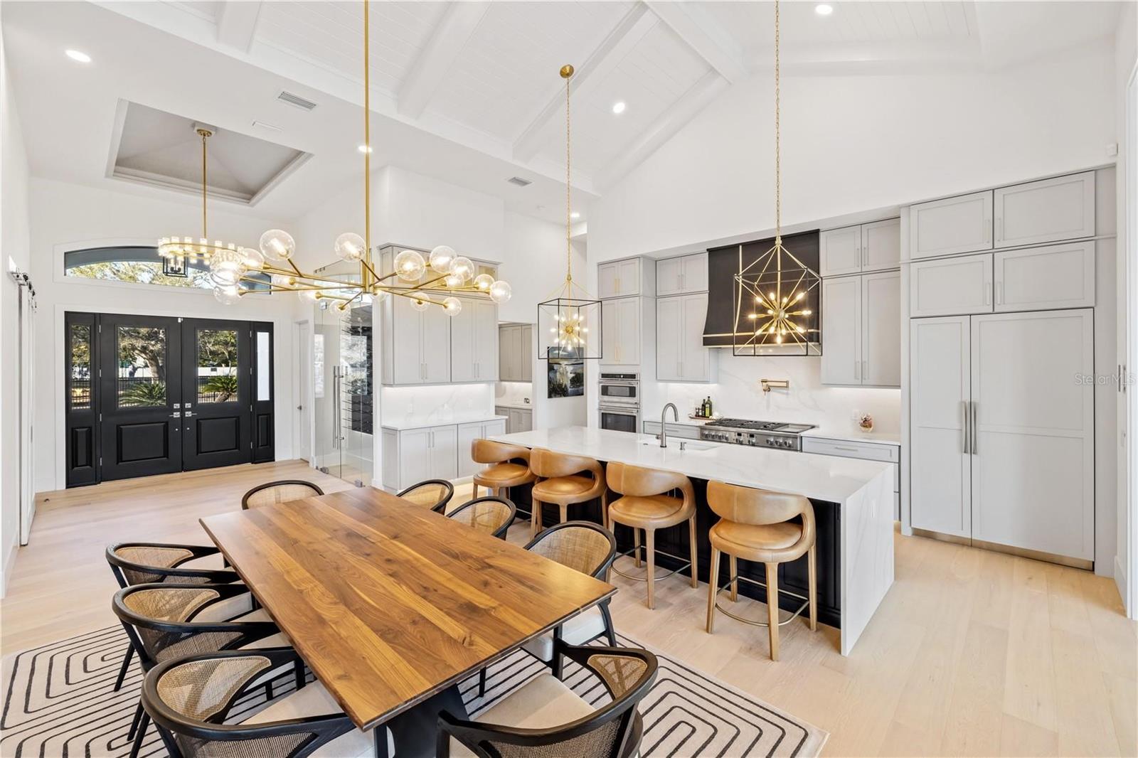 1800 Webber, Sarasota, FL 34239