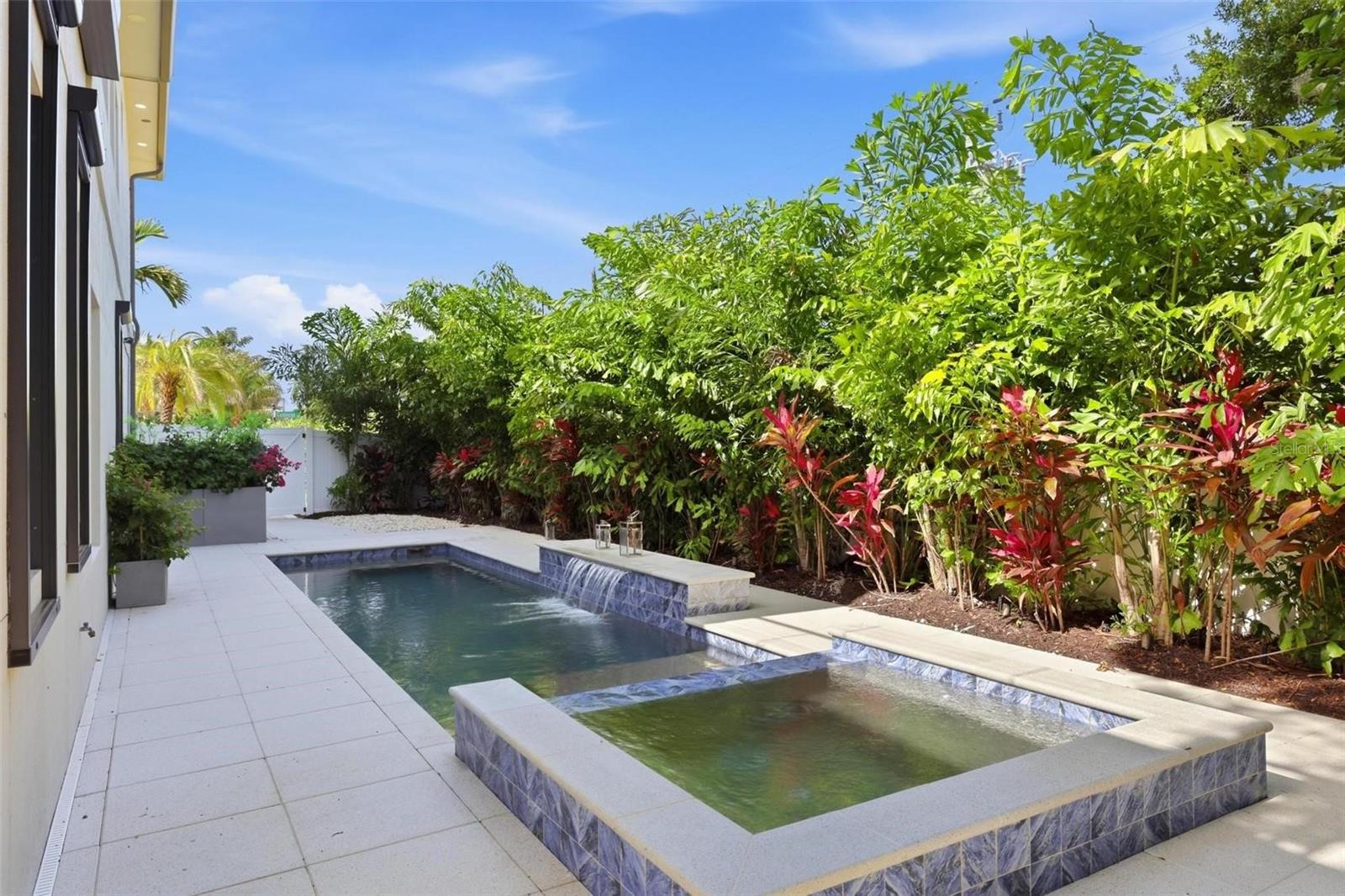 1805 Goldenrod, Sarasota, FL 34239