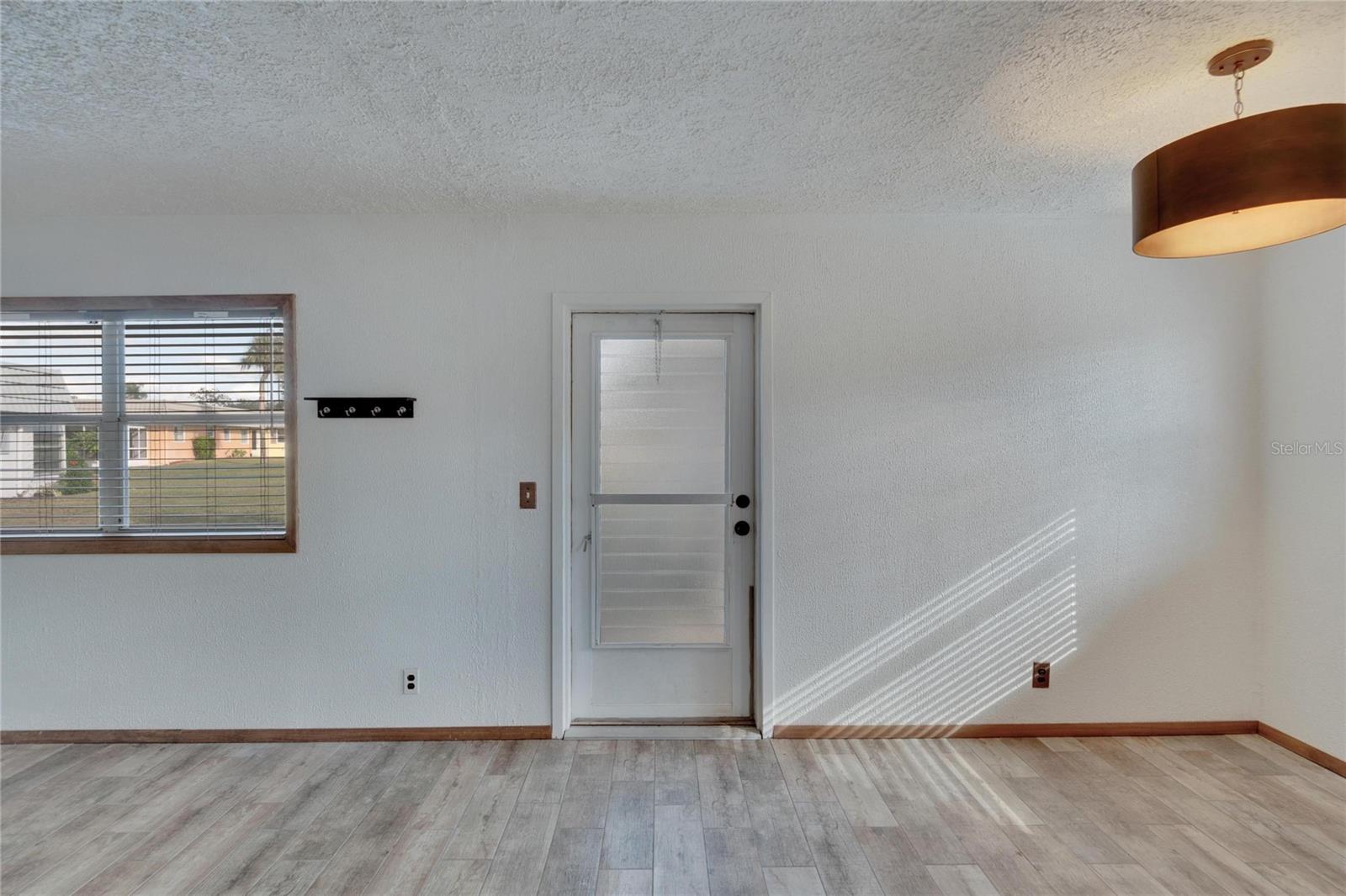 202 Bedford Unit 112, Sun City Center, FL 33573