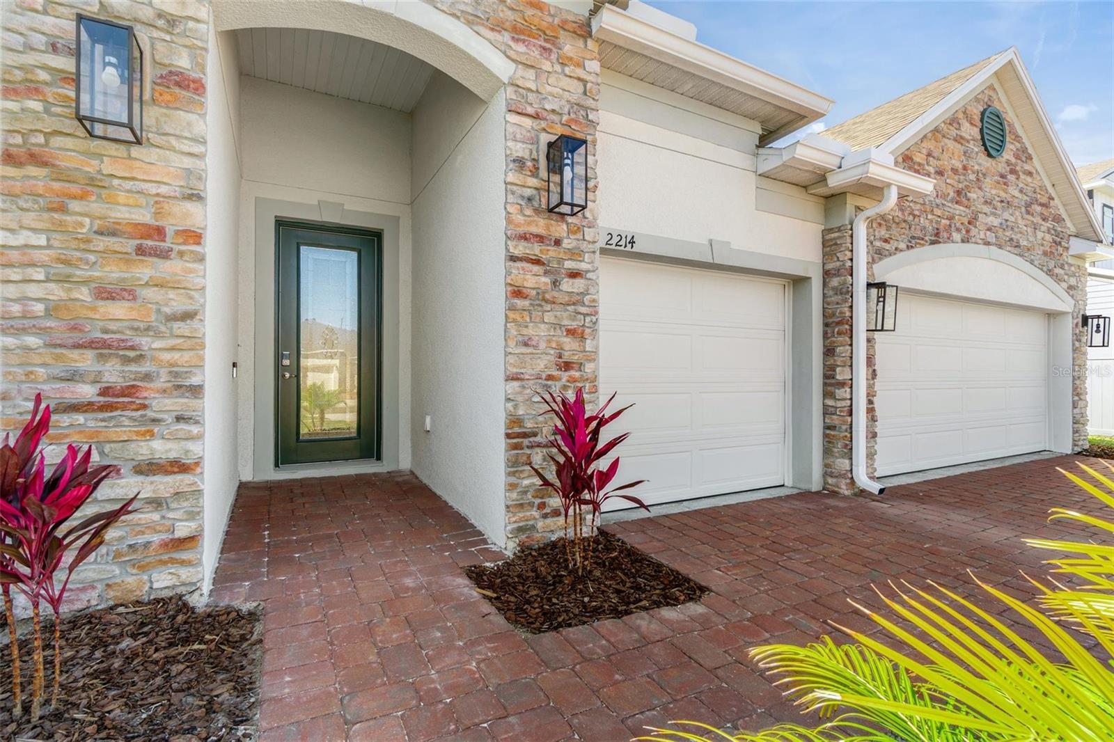 2214 Elegant Manor, Edgewater, FL 32141