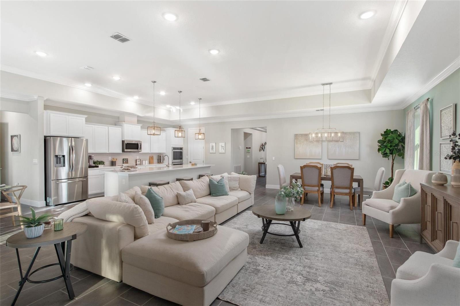 2214 Elegant Manor, Edgewater, FL 32141