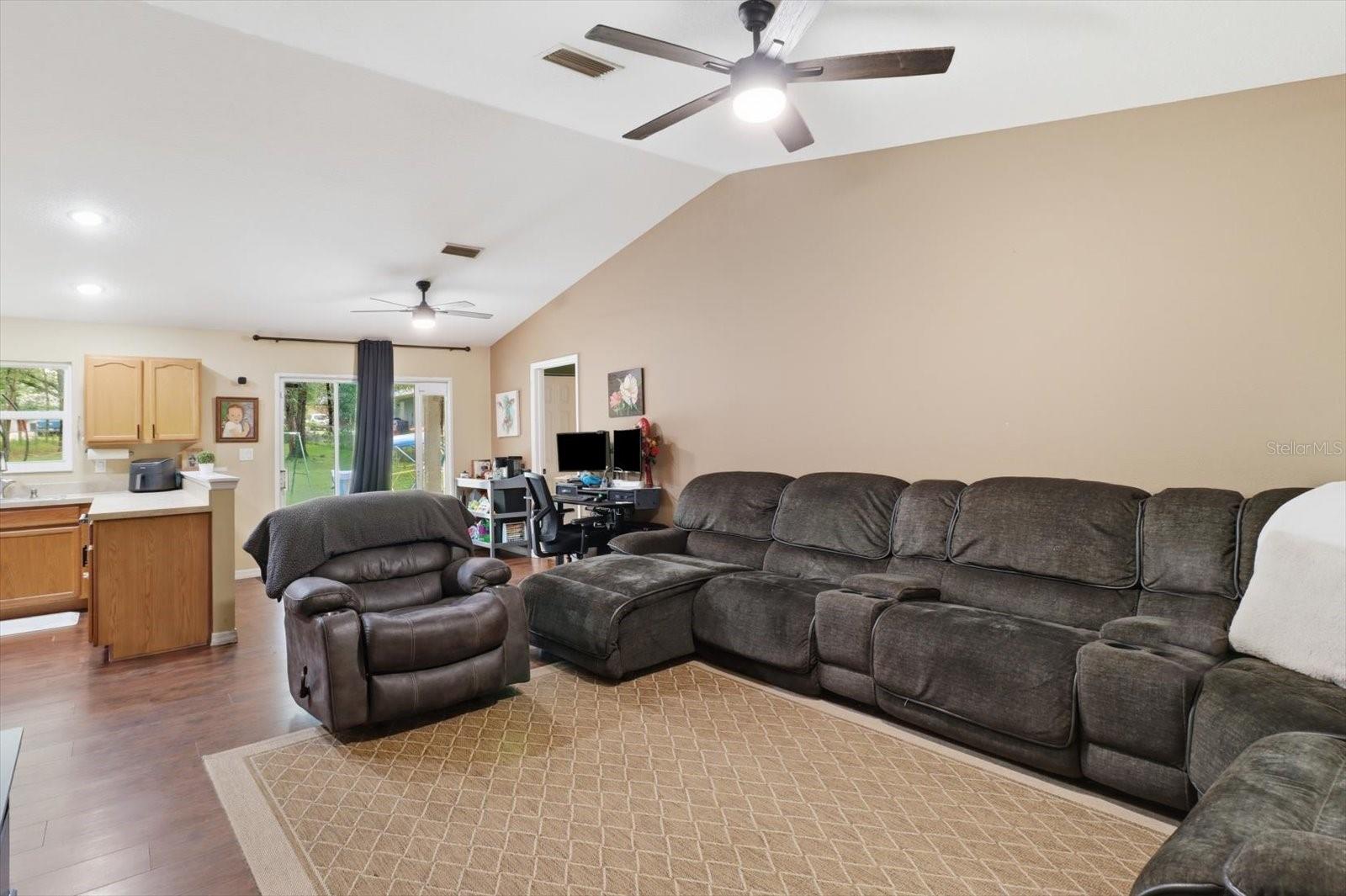 6461 Mobile, Inverness, FL 34452