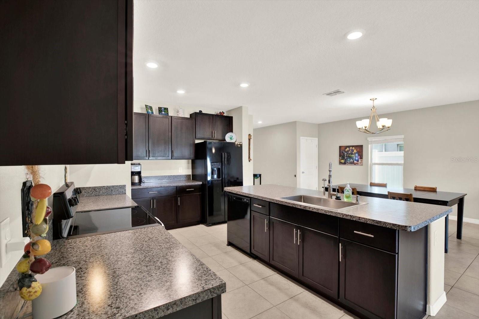 7505 Samuel Ivy, Tampa, FL 33619