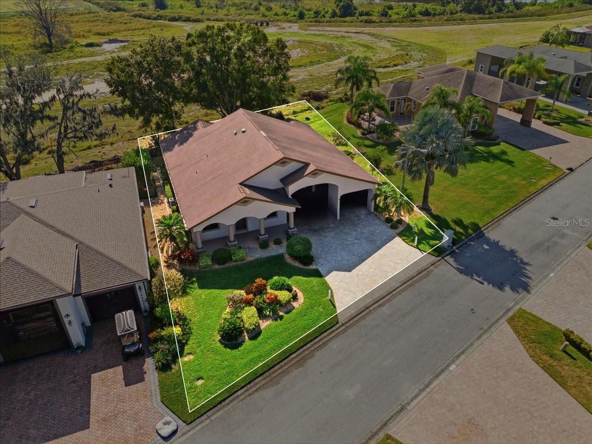 584 Meandering, Polk City, FL 33868
