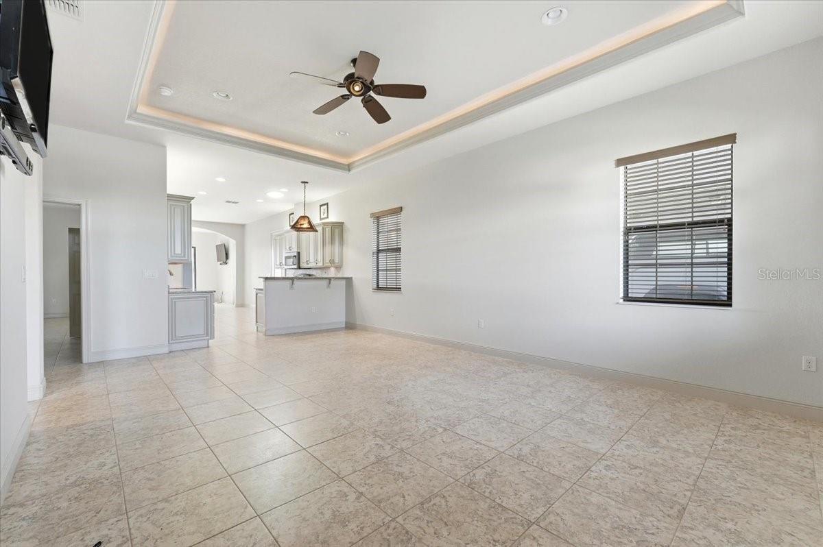 584 Meandering, Polk City, FL 33868