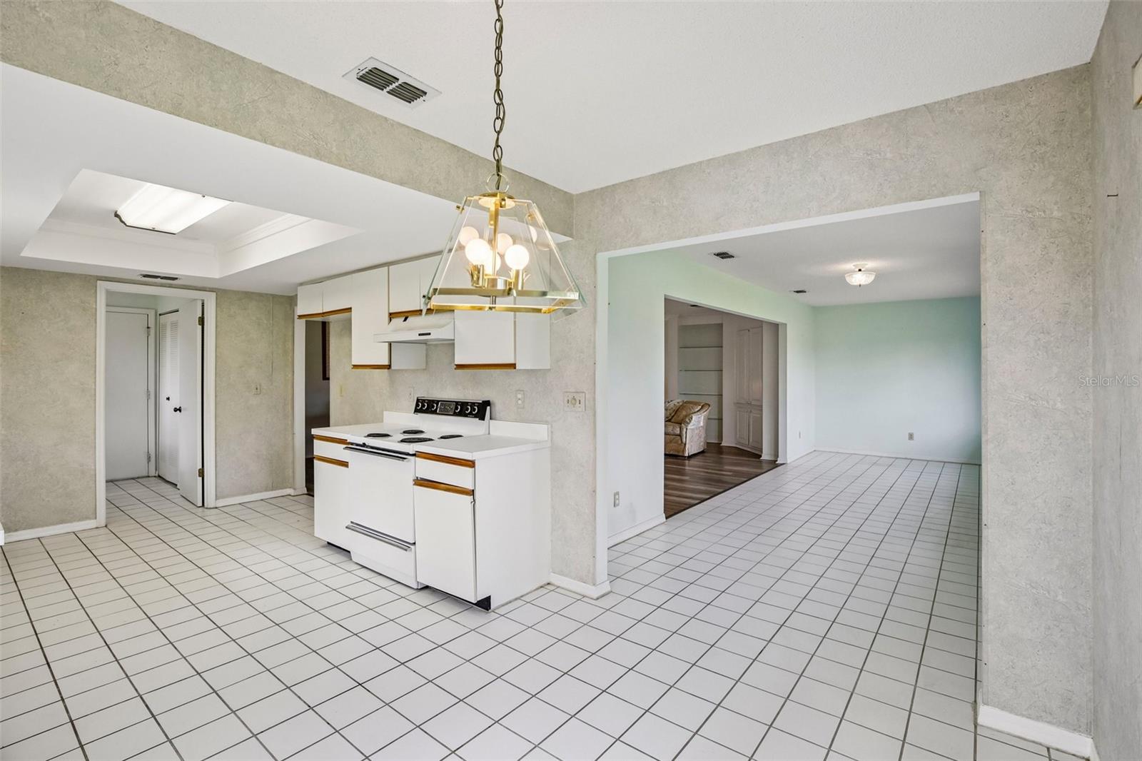 1304 Leland, Sun City Center, FL 33573
