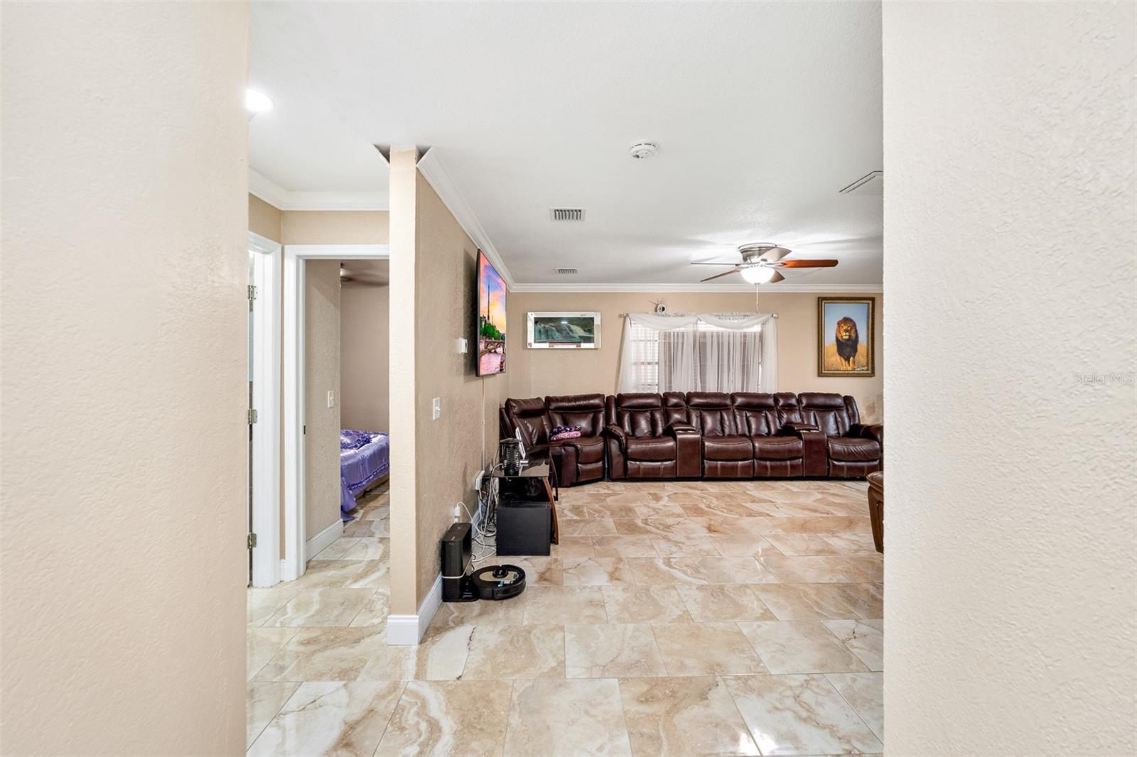 8903 Camino Villa, Tampa, FL 33635