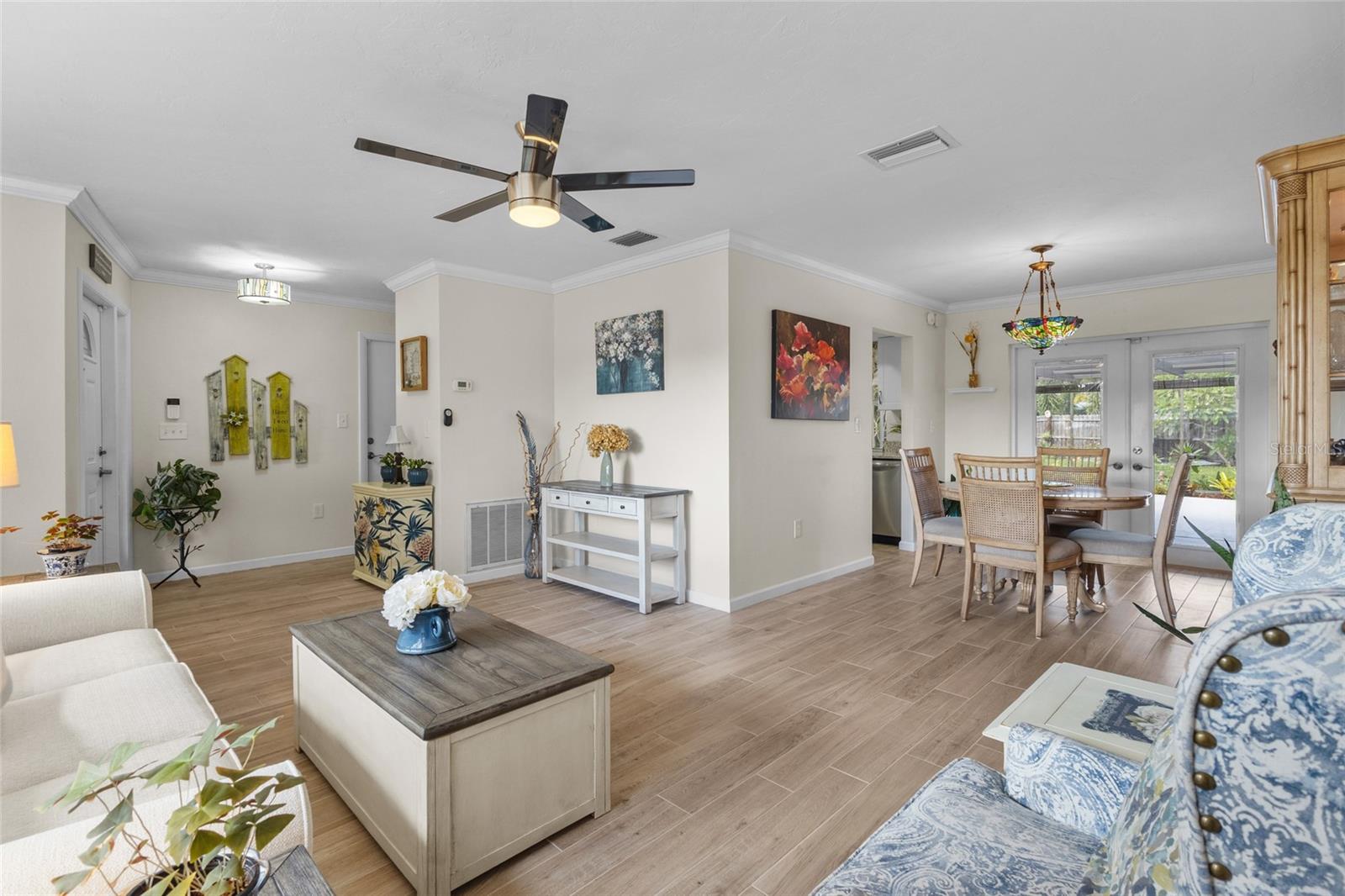 6640 Waterford, Sarasota, FL 34238