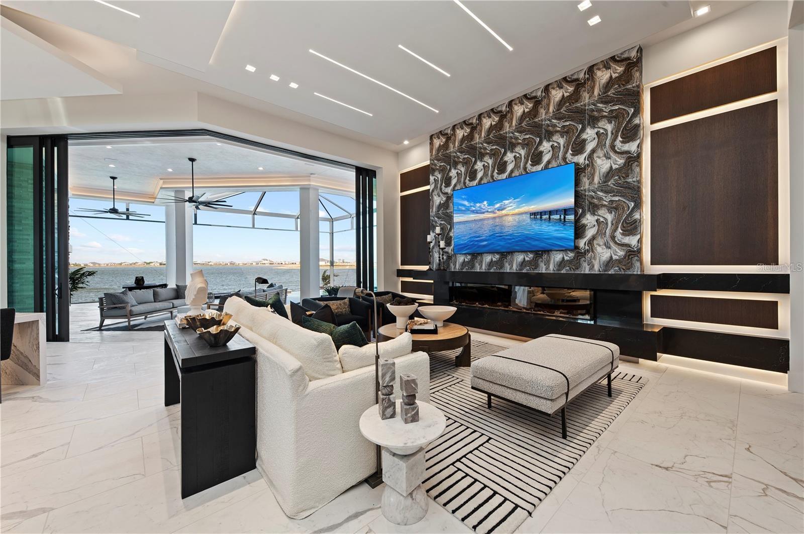 800 Blue Shell, Sarasota, FL 34240