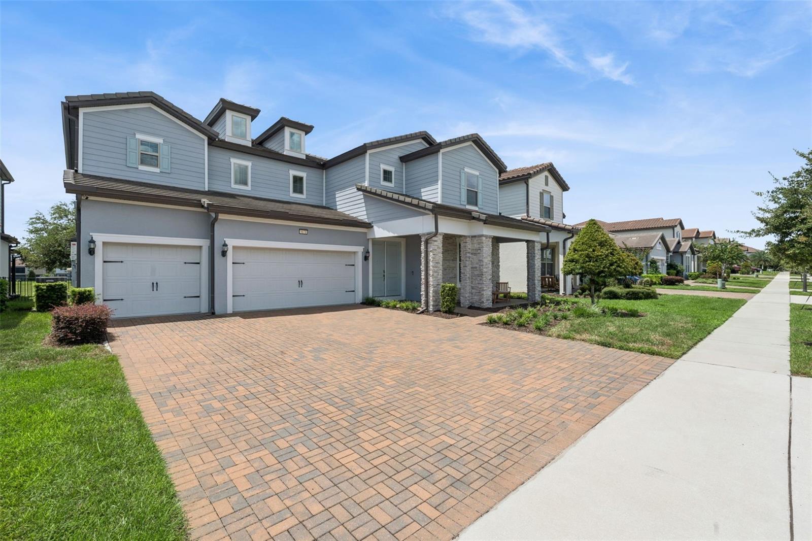 9070 Woodland Forest, Orlando, FL 32836