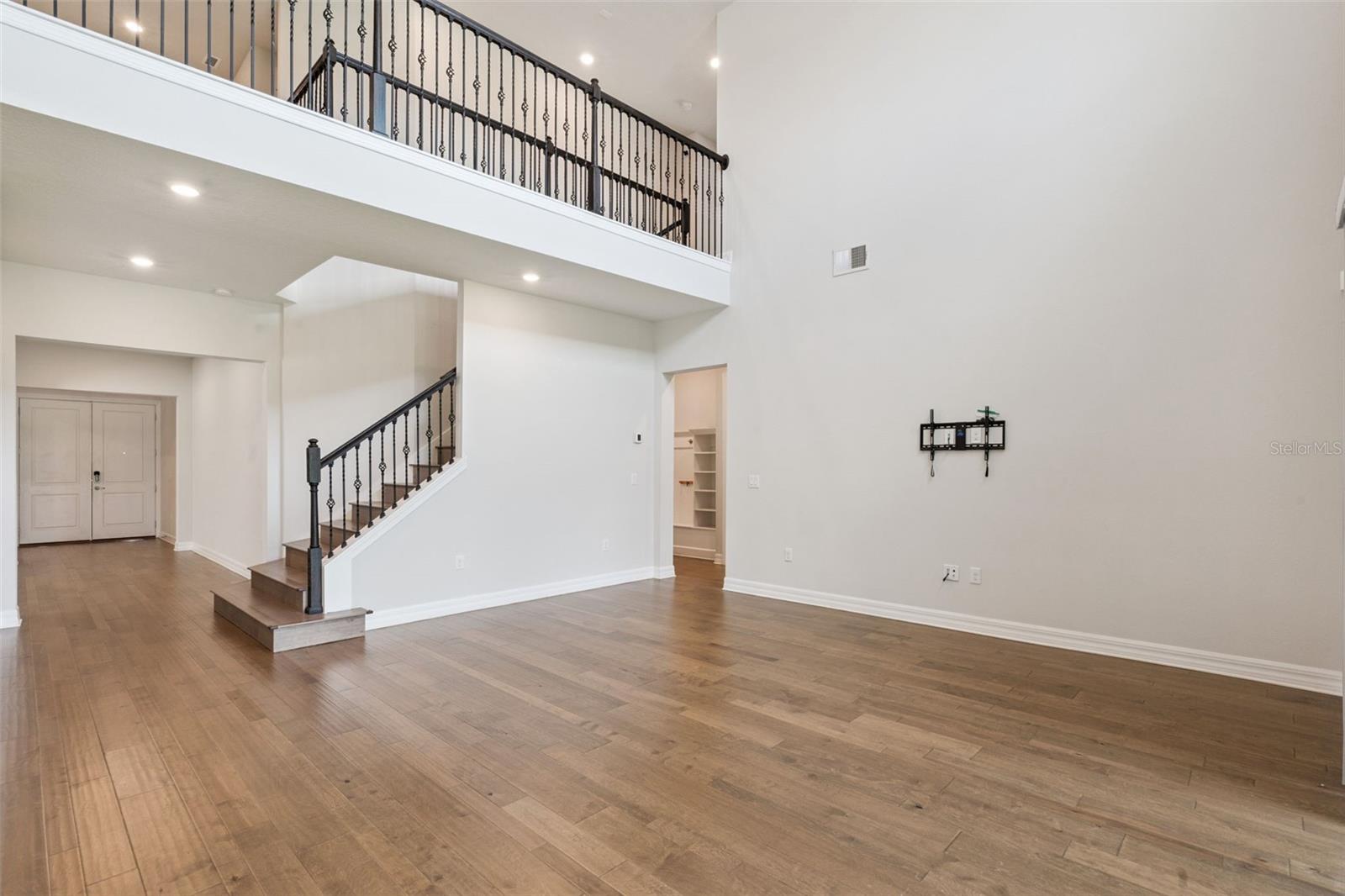 9070 Woodland Forest, Orlando, FL 32836