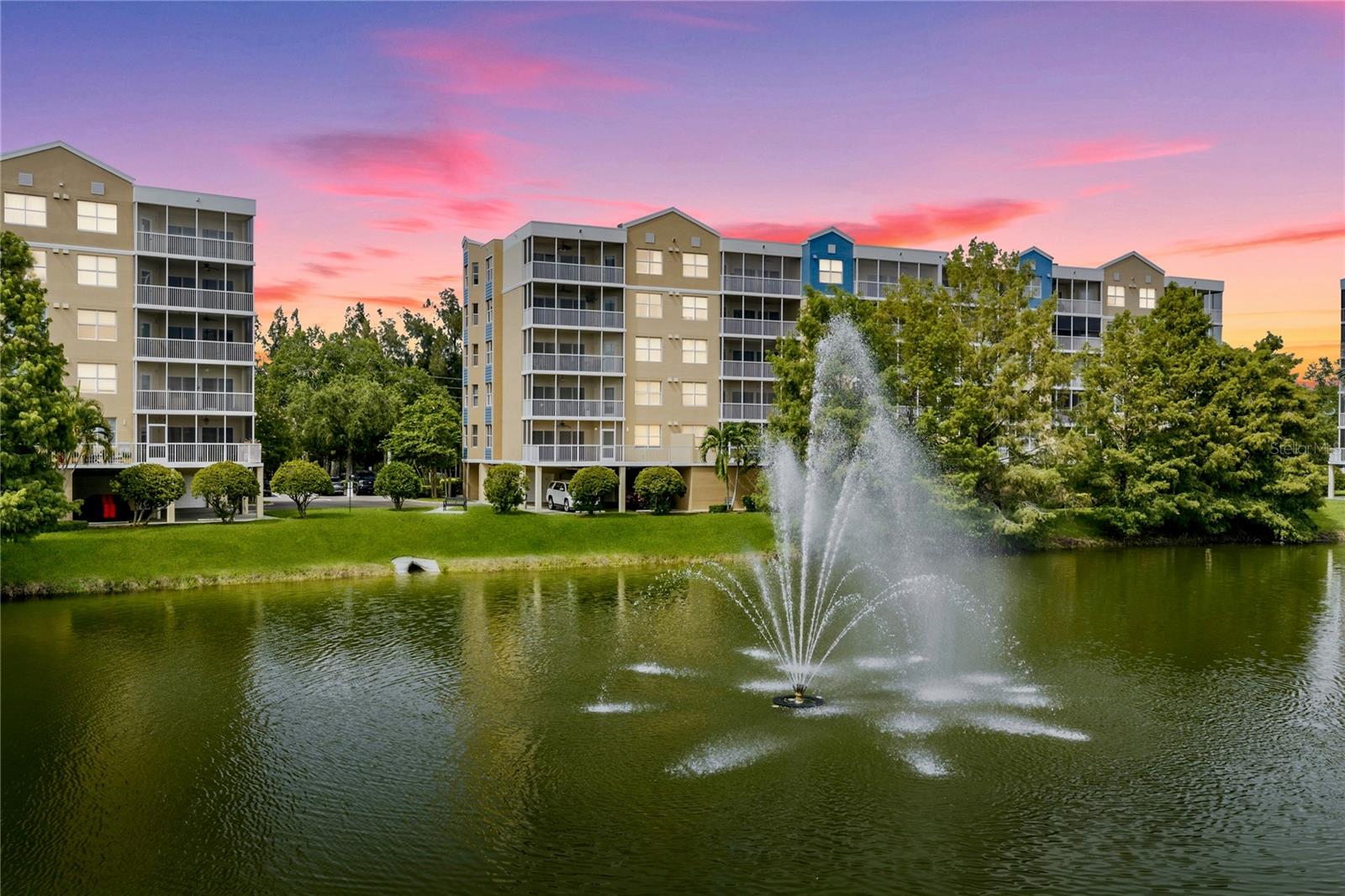 960 Starkey Unit 3106, Largo, FL 33771
