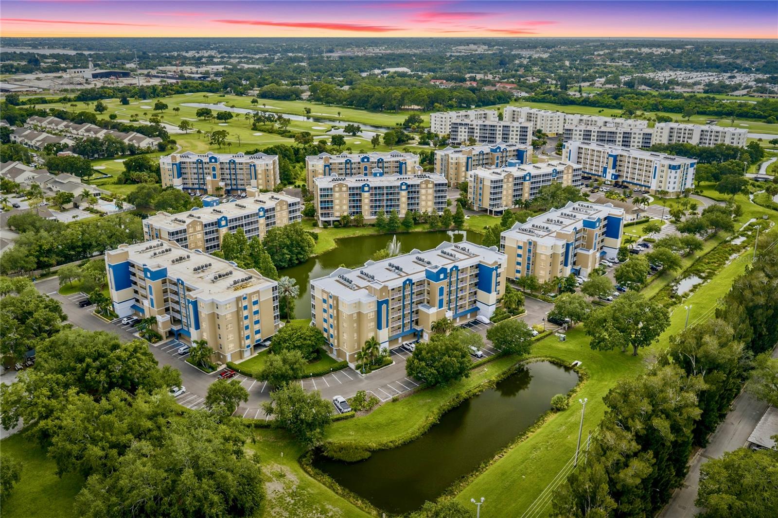 960 Starkey Unit 3106, Largo, FL 33771